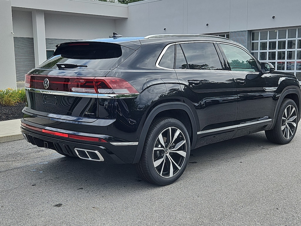 New 2025 Volkswagen Atlas Cross Sport 2.0T SEL Premium R-Line SUV