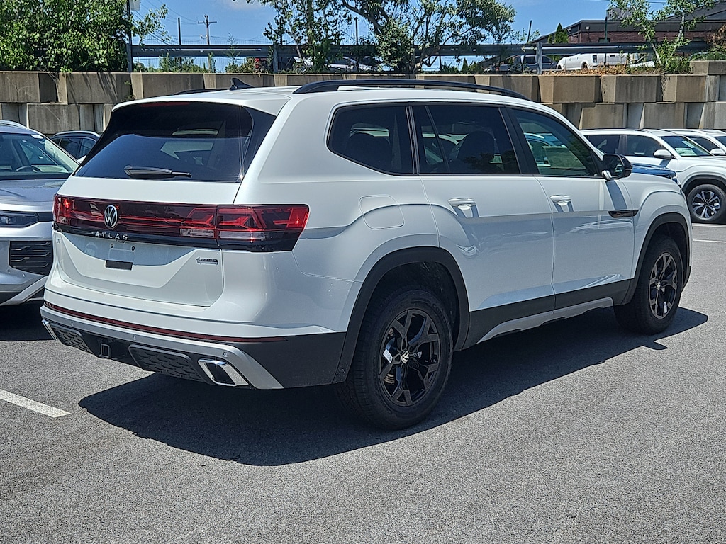 New 2026 Volkswagen Atlas 2.0T Peak Edition SUV
