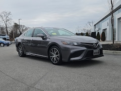2024 Toyota Camry SE Sedan