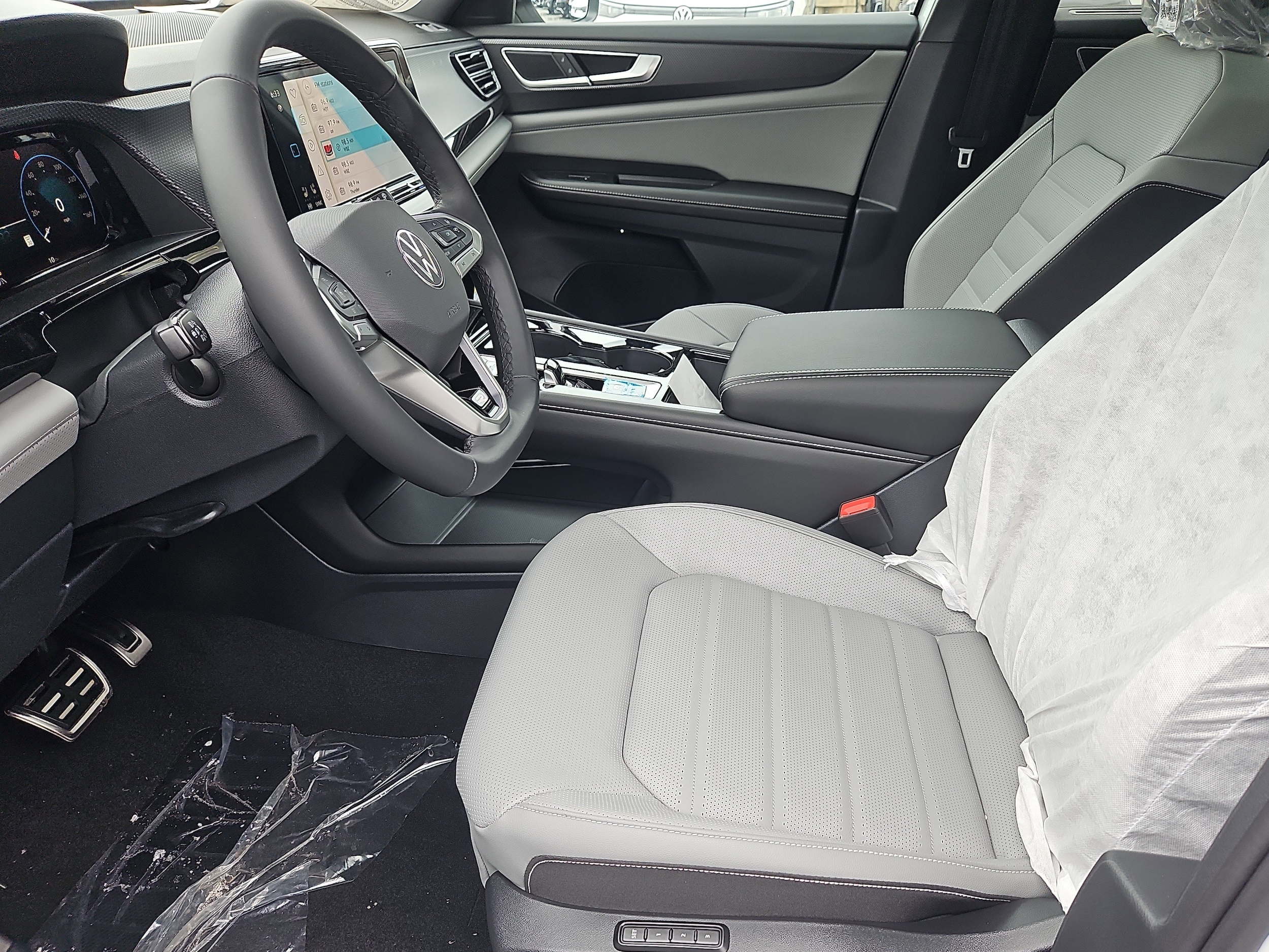 2026 Volkswagen Atlas Cross Sport SEL R-LINE - Photo 19