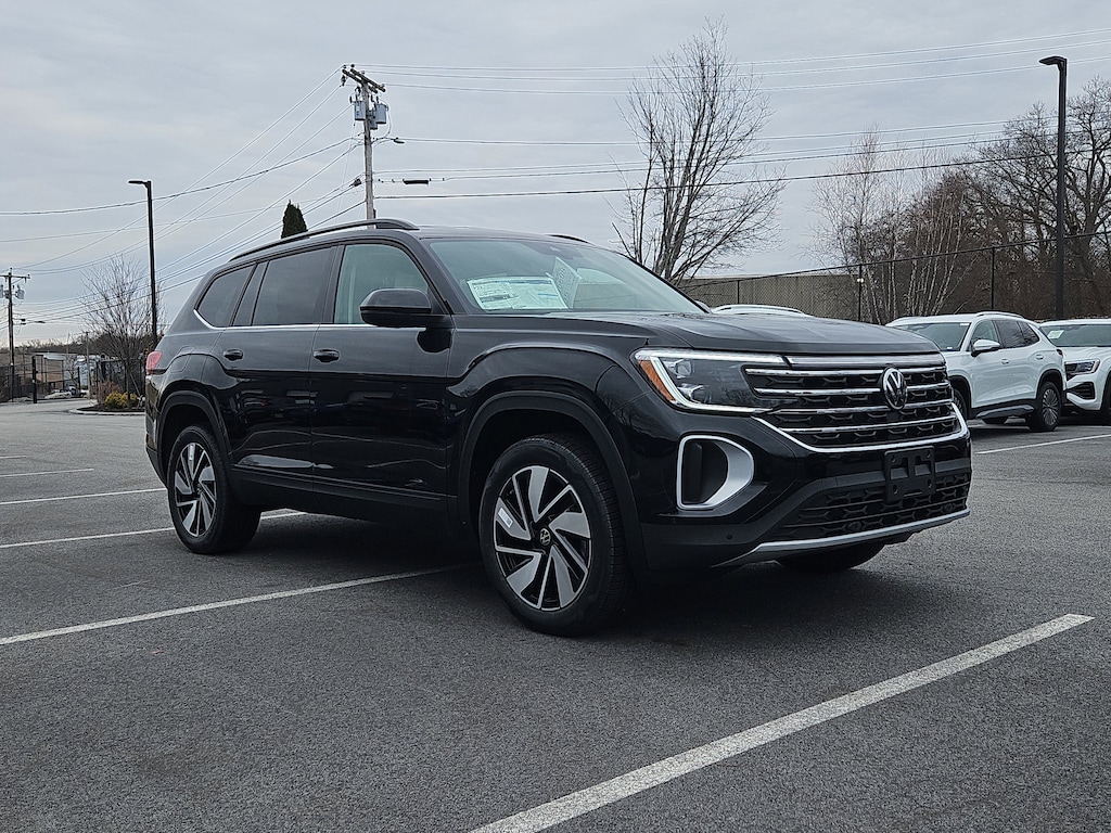 New 2026 Volkswagen Atlas 2.0T SE w/Technology SUV