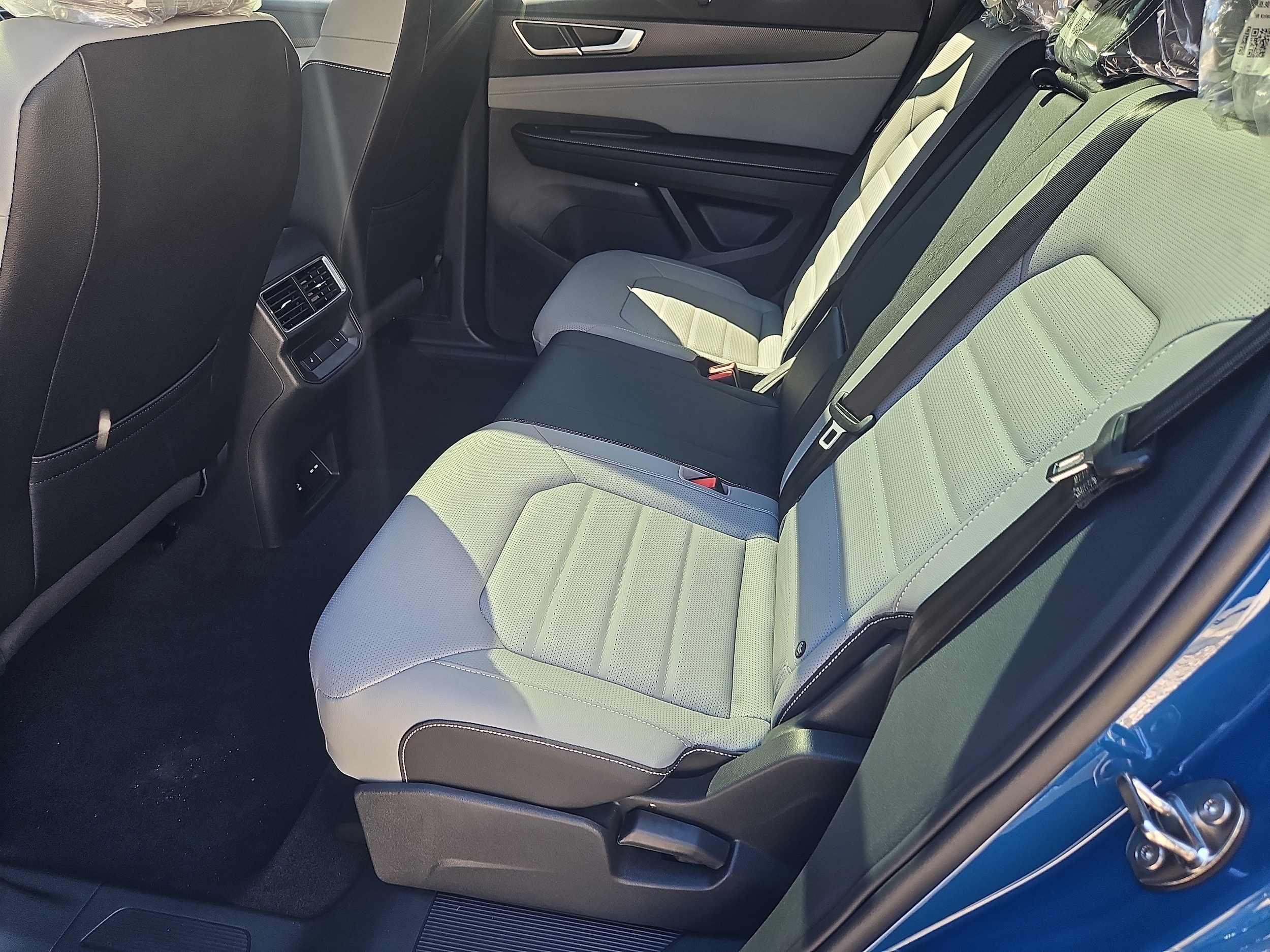 2026 Volkswagen Atlas Cross Sport SEL - Photo 22