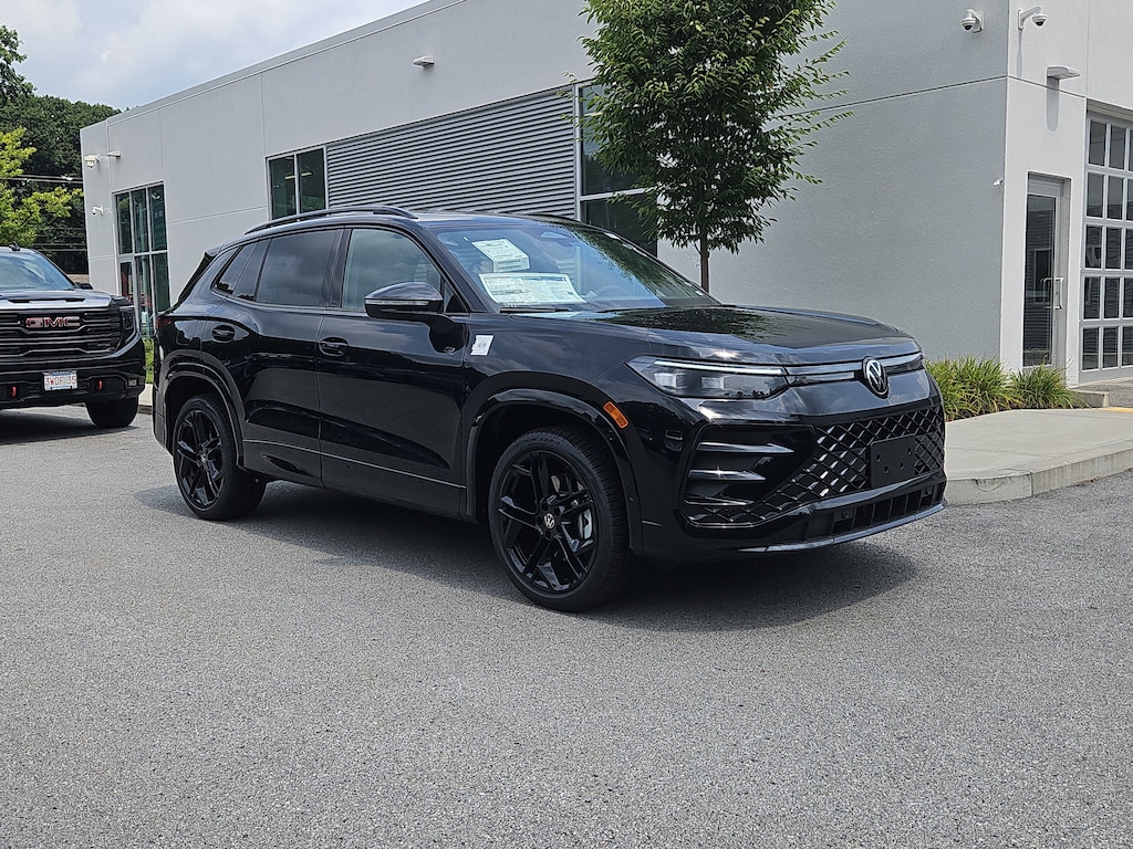 New 2026 Volkswagen Tiguan 2.0T SE R-Line Black SUV