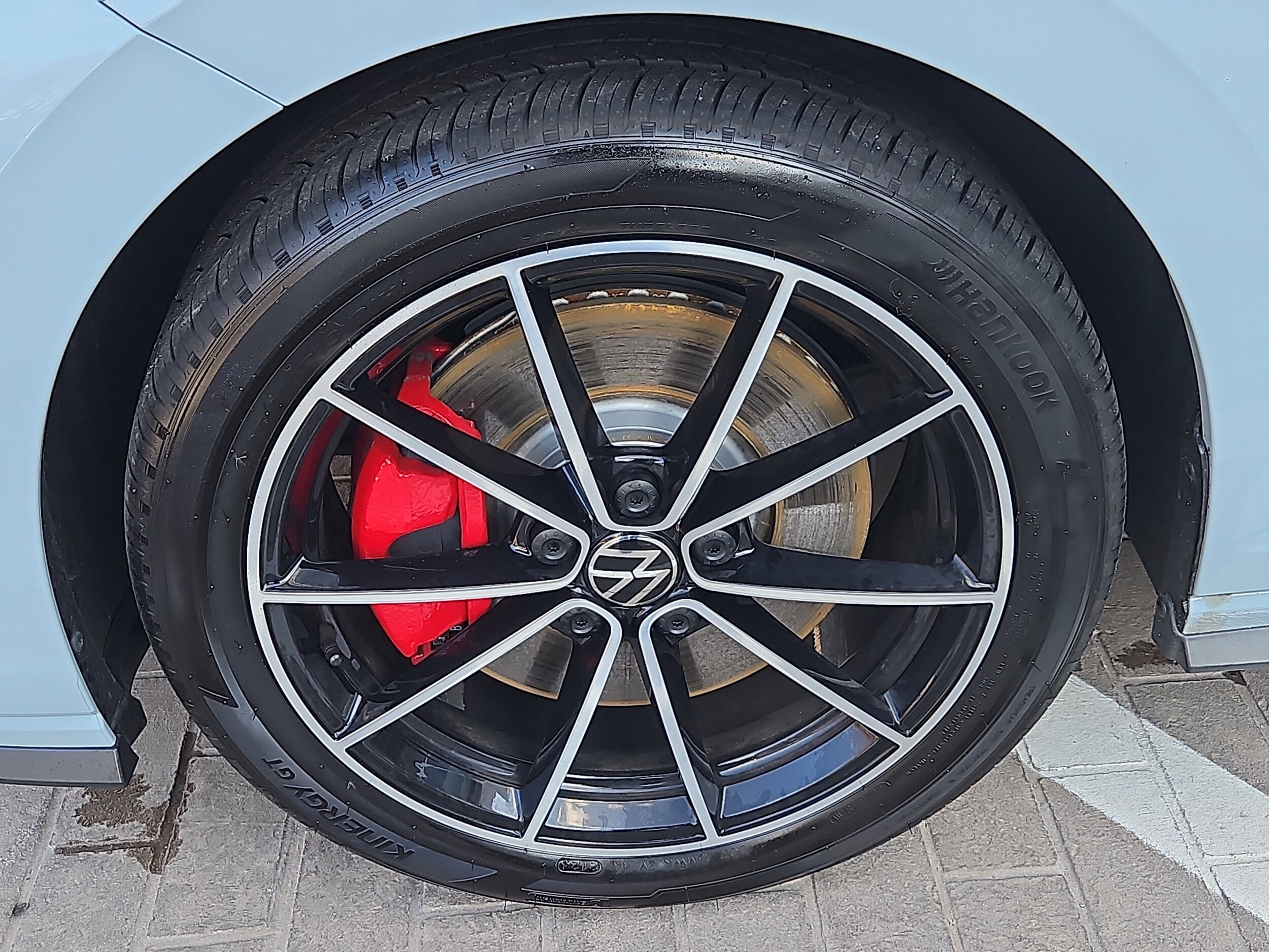 2025 Volkswagen Jetta GLI 2.0T Autobahn photo 4