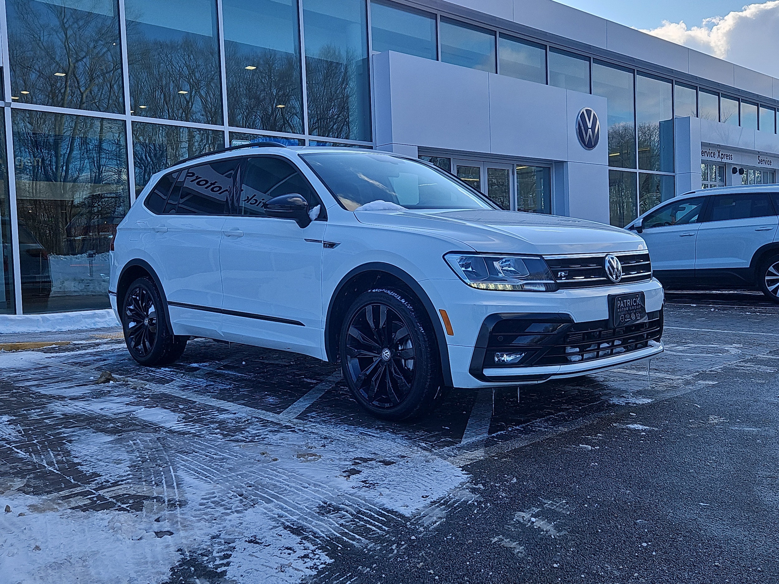 2021 Volkswagen Tiguan SE R-LINE BLACK