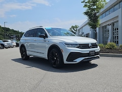 2024 Volkswagen Tiguan SE R-Line Black SUV