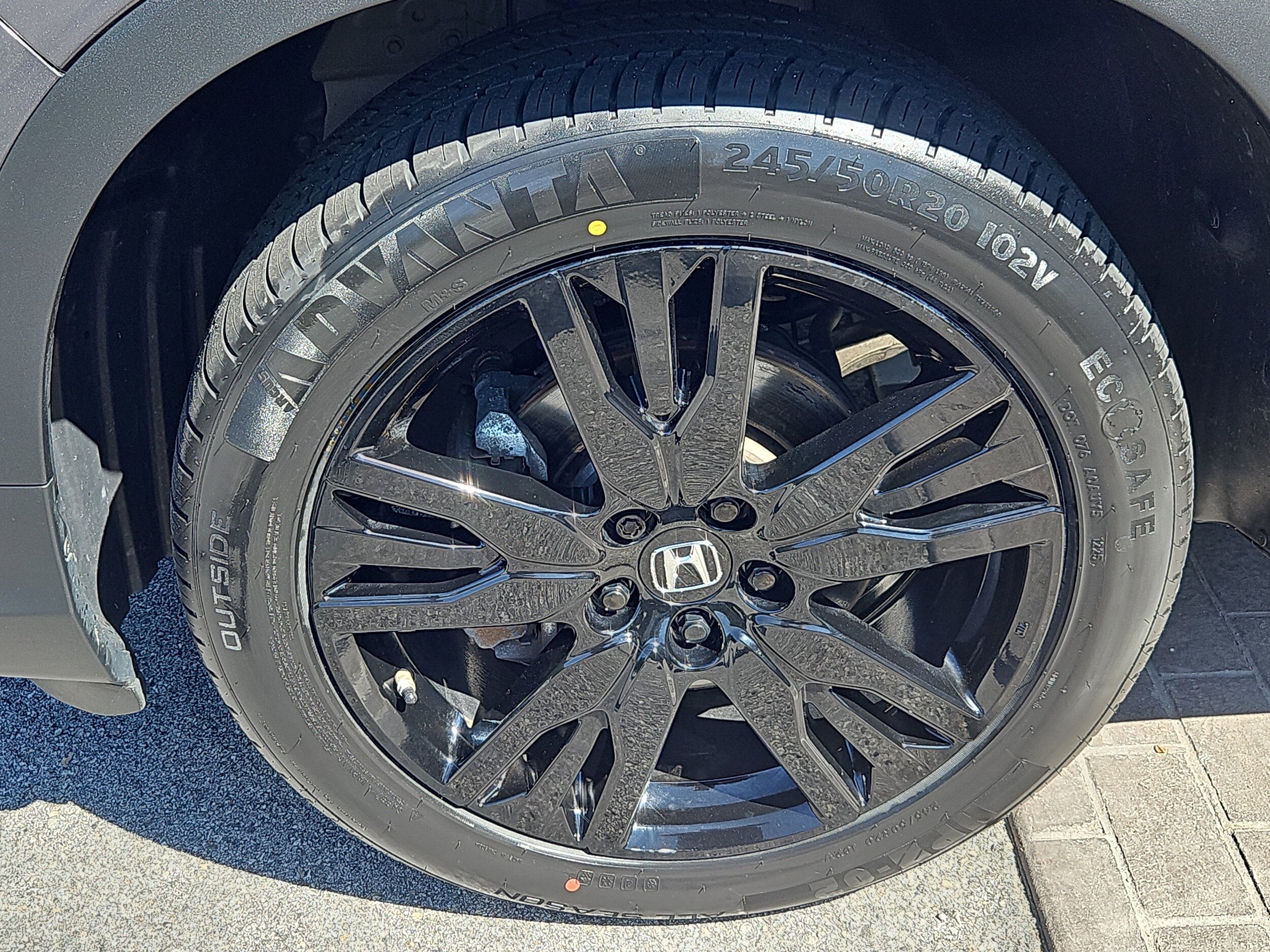 2022 Honda Pilot Special Edition photo 3