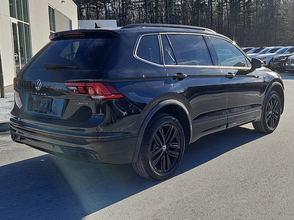 Certified 2022 Volkswagen Tiguan 2.0T SE R-Line Black SUV