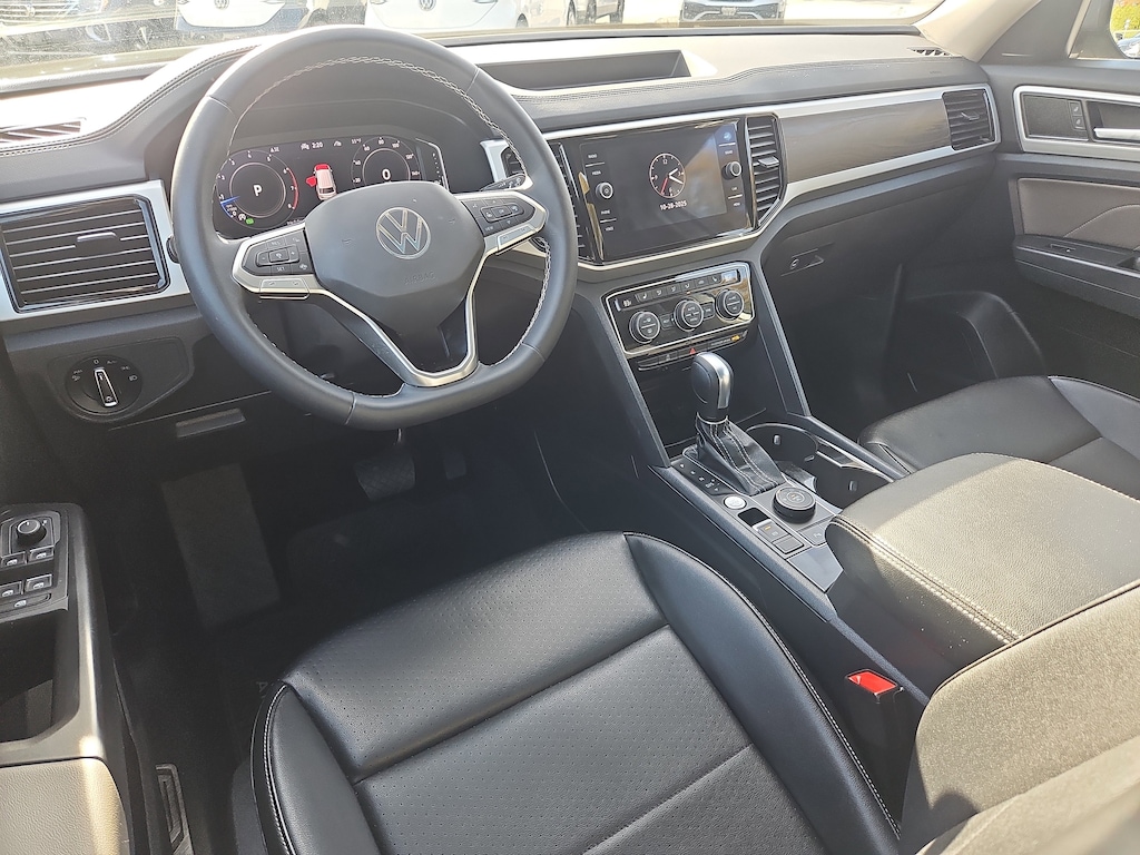 Certified 2022 Volkswagen Atlas 2.0T SE w/Technology SUV