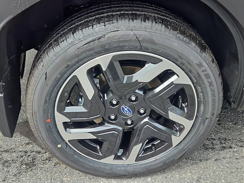 New 2025 Subaru Forester Limited SUV