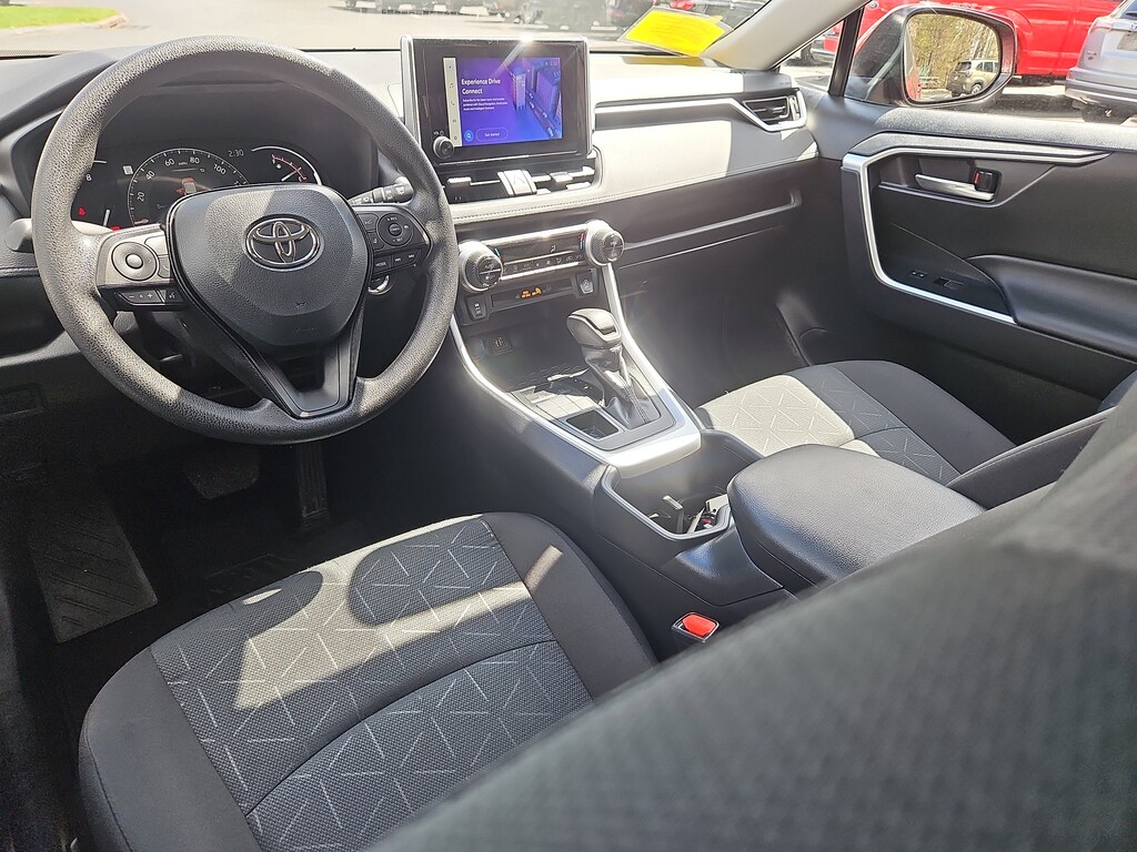Used 2025 Toyota RAV4 XLE XLE AWD