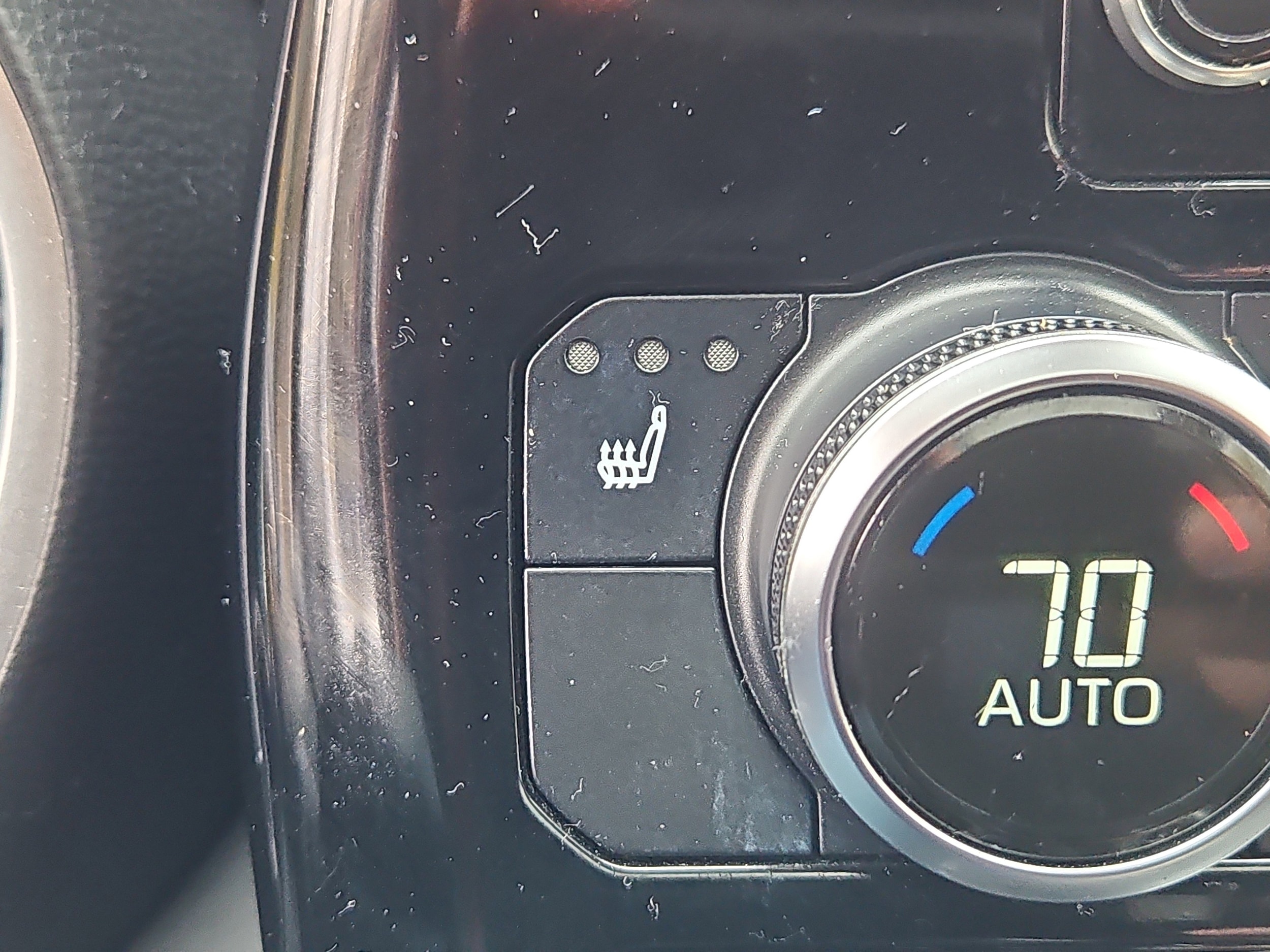 used 2020 Toyota Highlander car, priced at $26,390