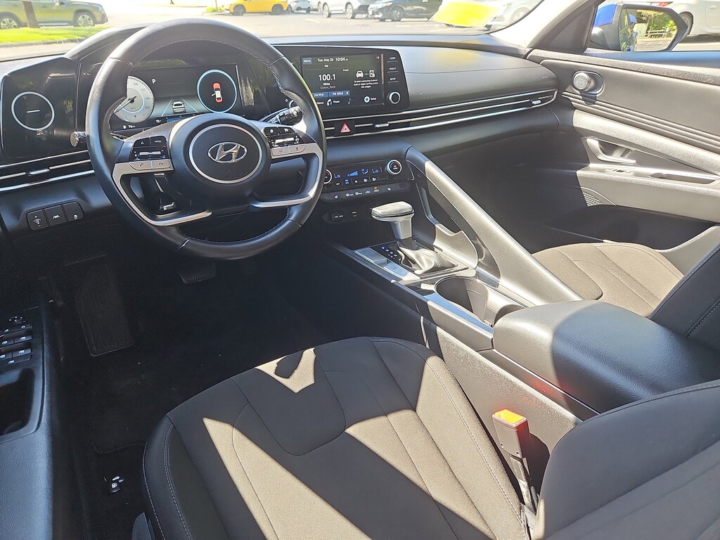 Used 2021 Hyundai Elantra SEL SEL IVT SULEV *Ltd Avail*