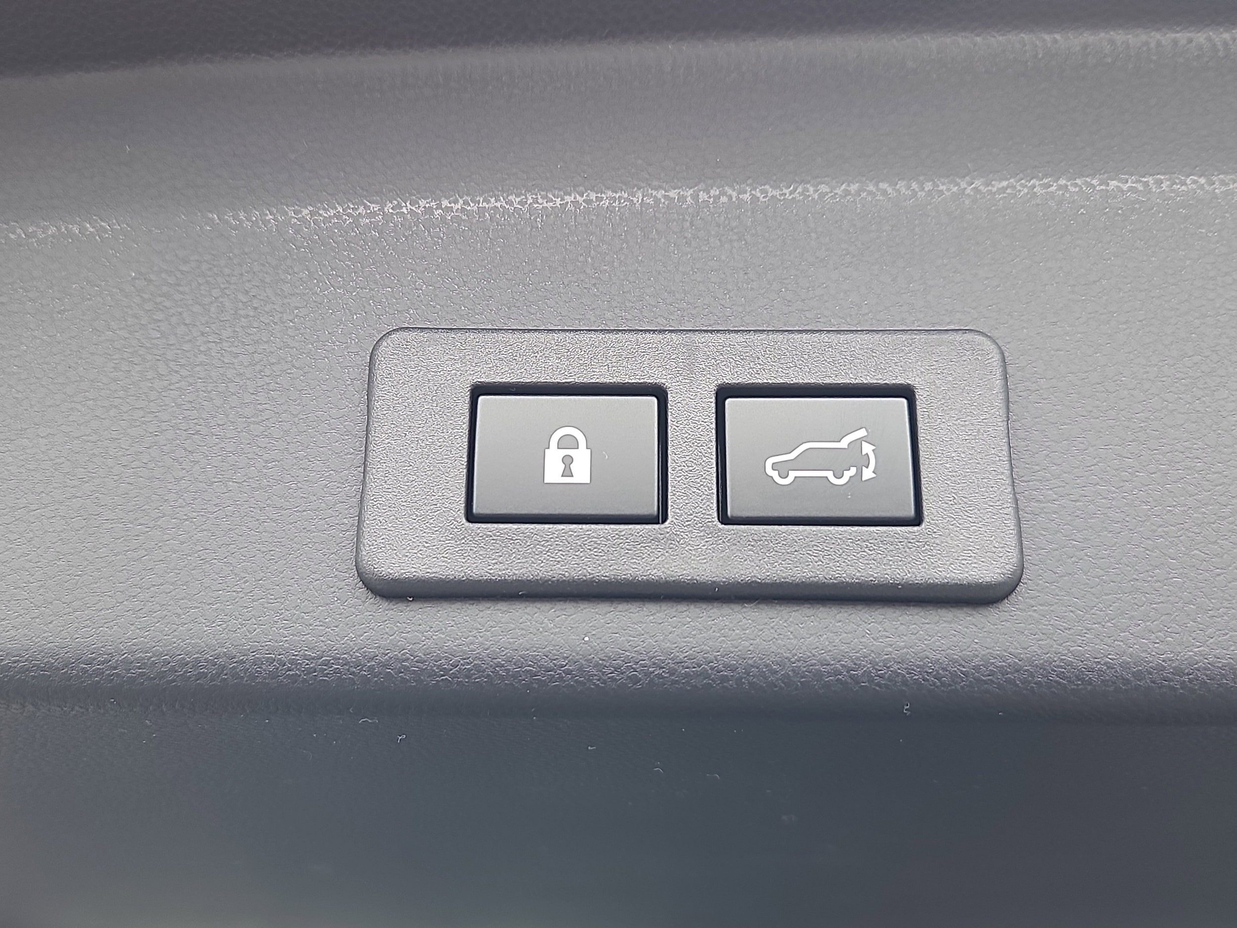 2026 Subaru Ascent Premium - Photo 14