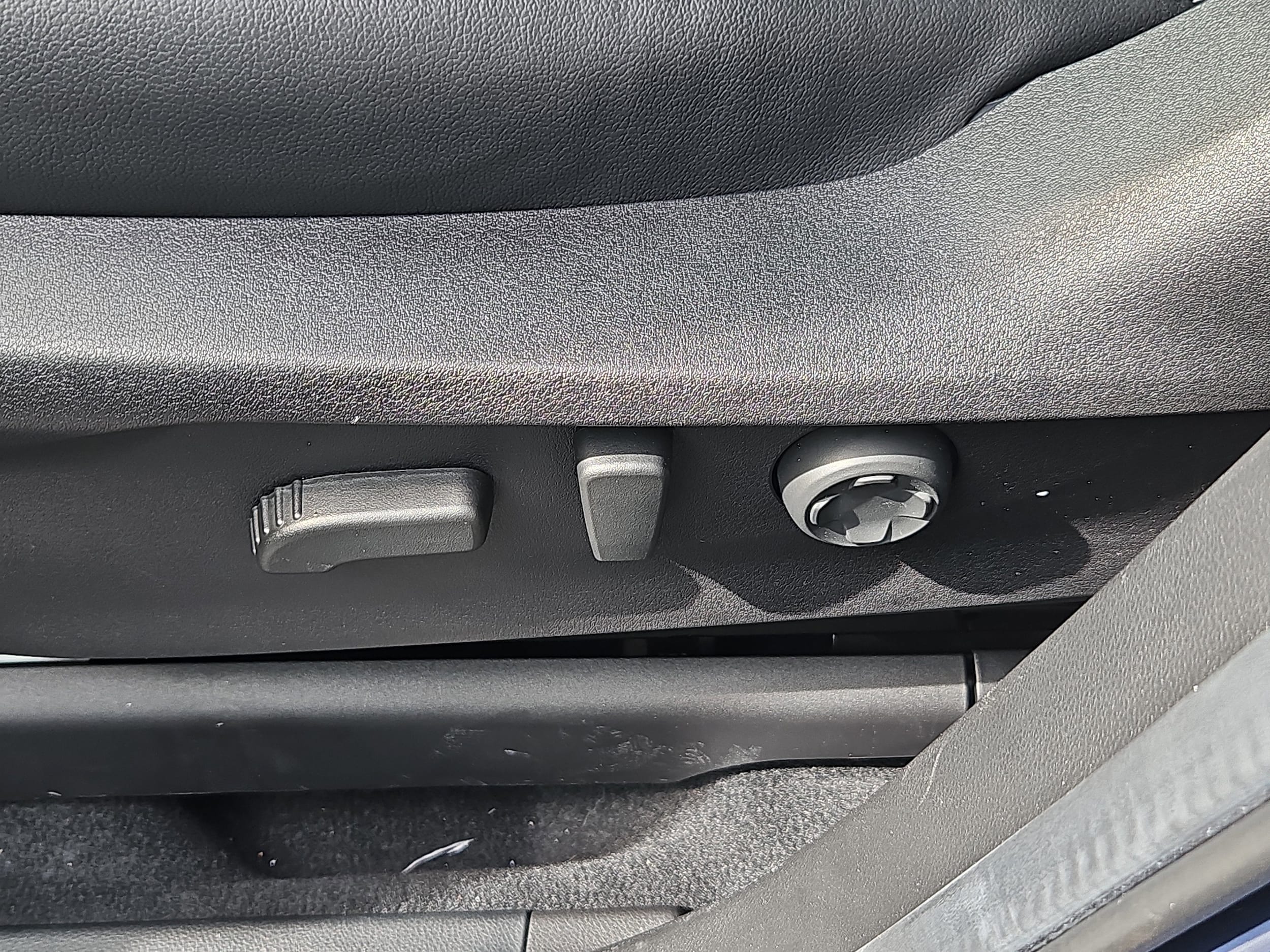 new 2025 Subaru Ascent car, priced at $48,675