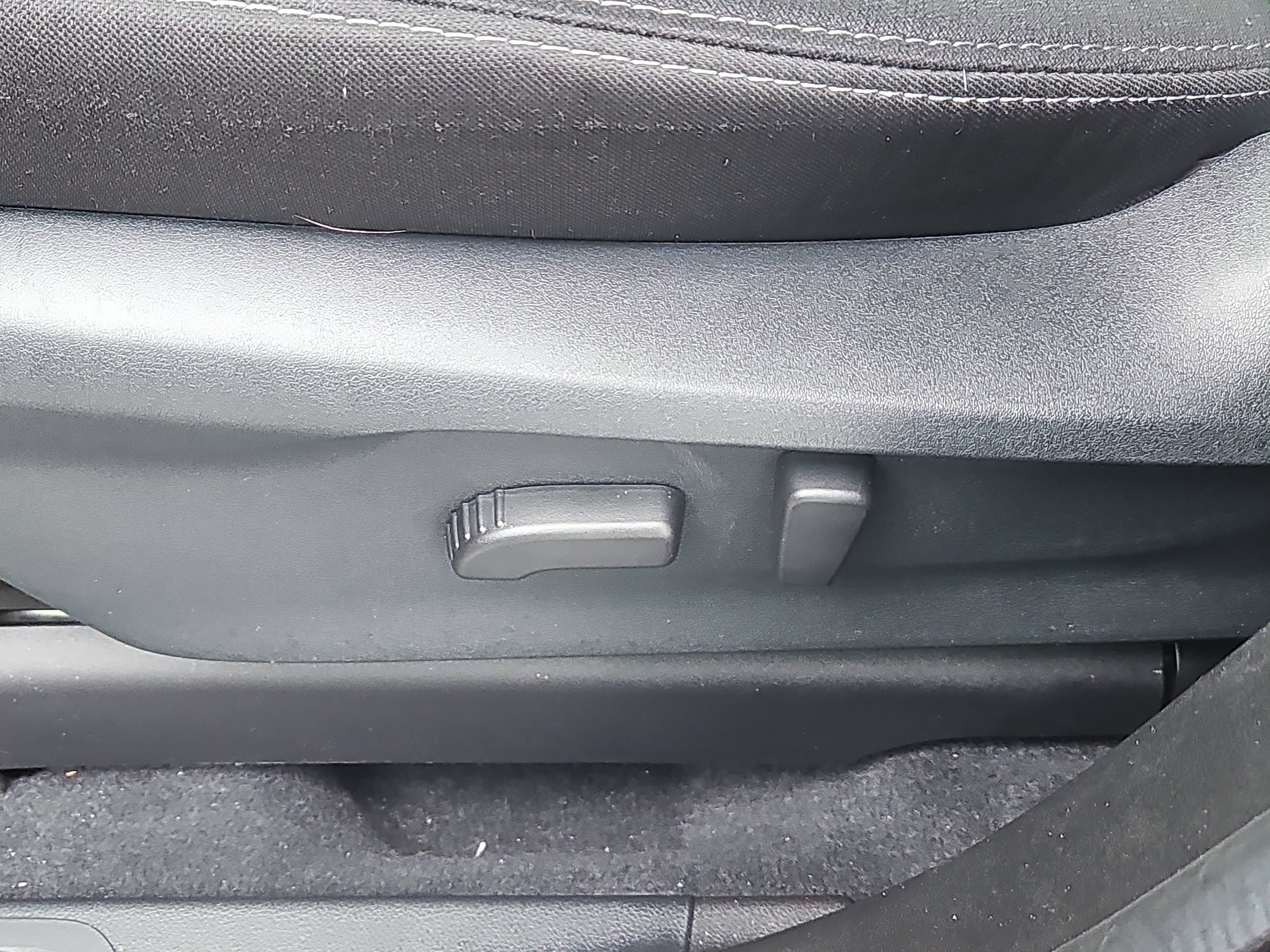 used 2025 Subaru Ascent car, priced at $37,873