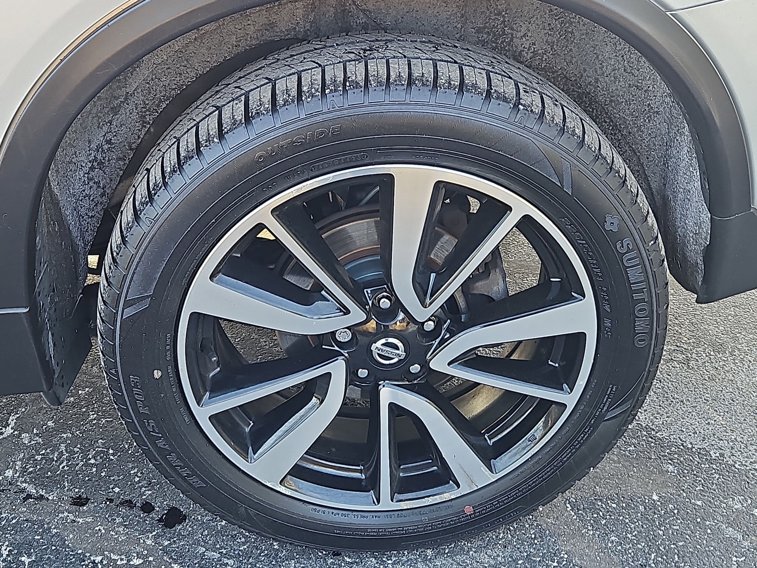 used 2019 Nissan Rogue car, priced at $13,390