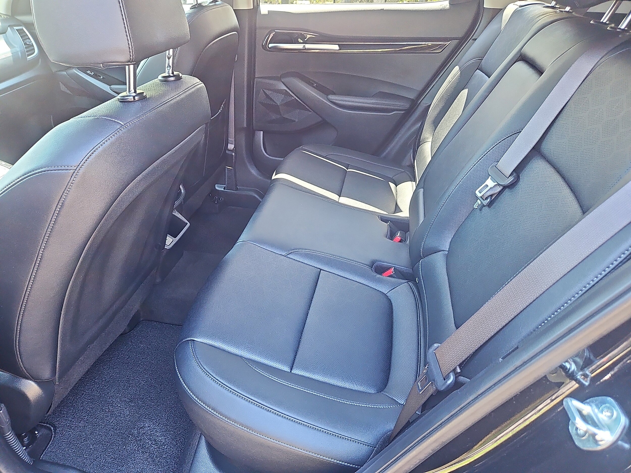 used 2024 Kia Seltos car, priced at $25,204