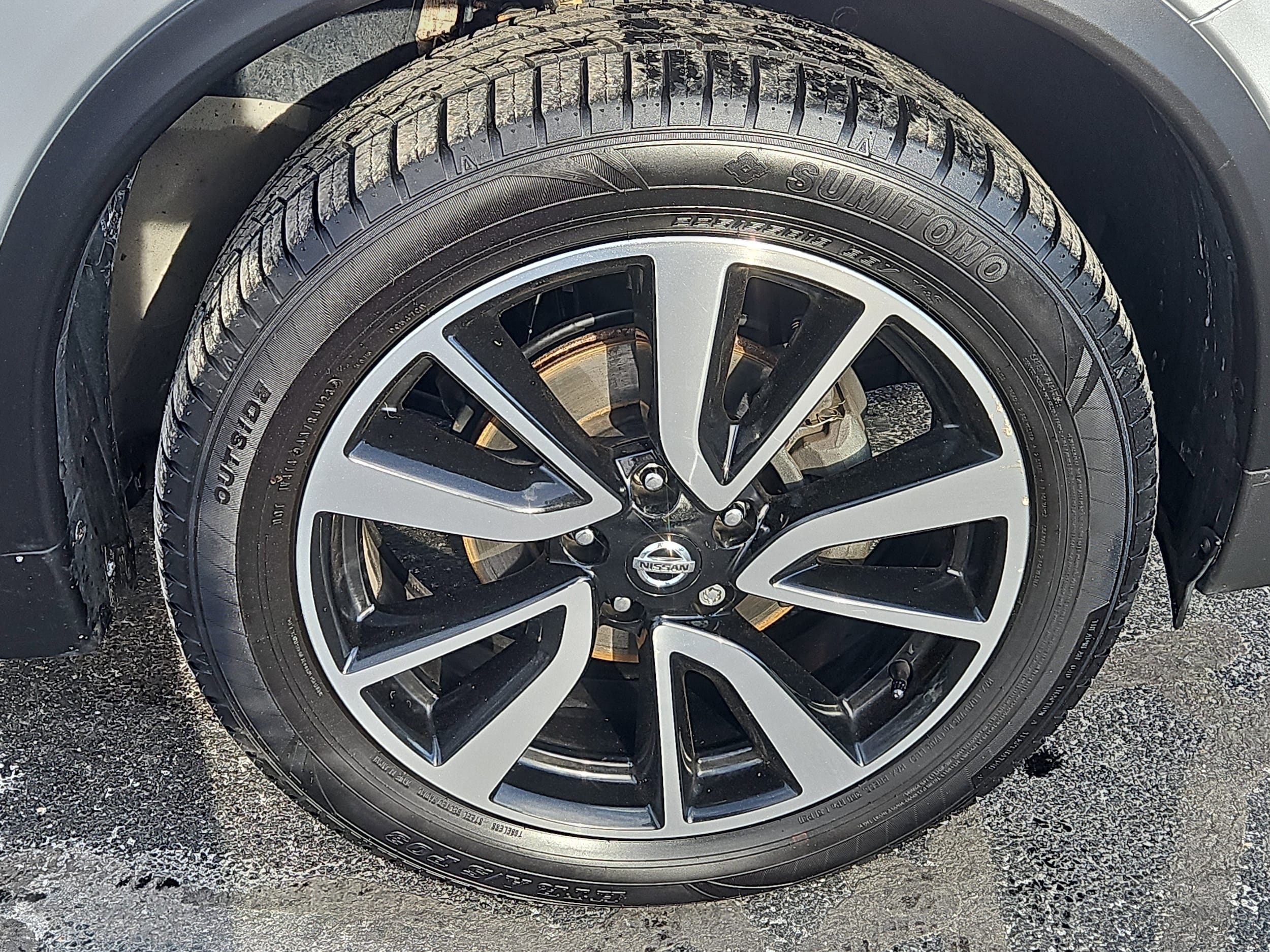 used 2019 Nissan Rogue car, priced at $13,390