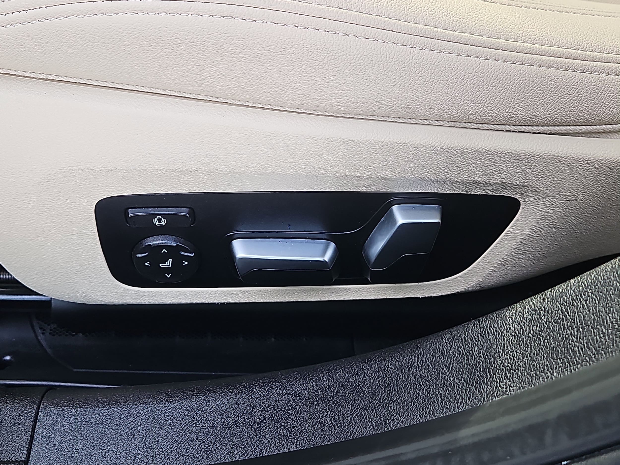 used 2021 BMW 3-Series car, priced at $26,631