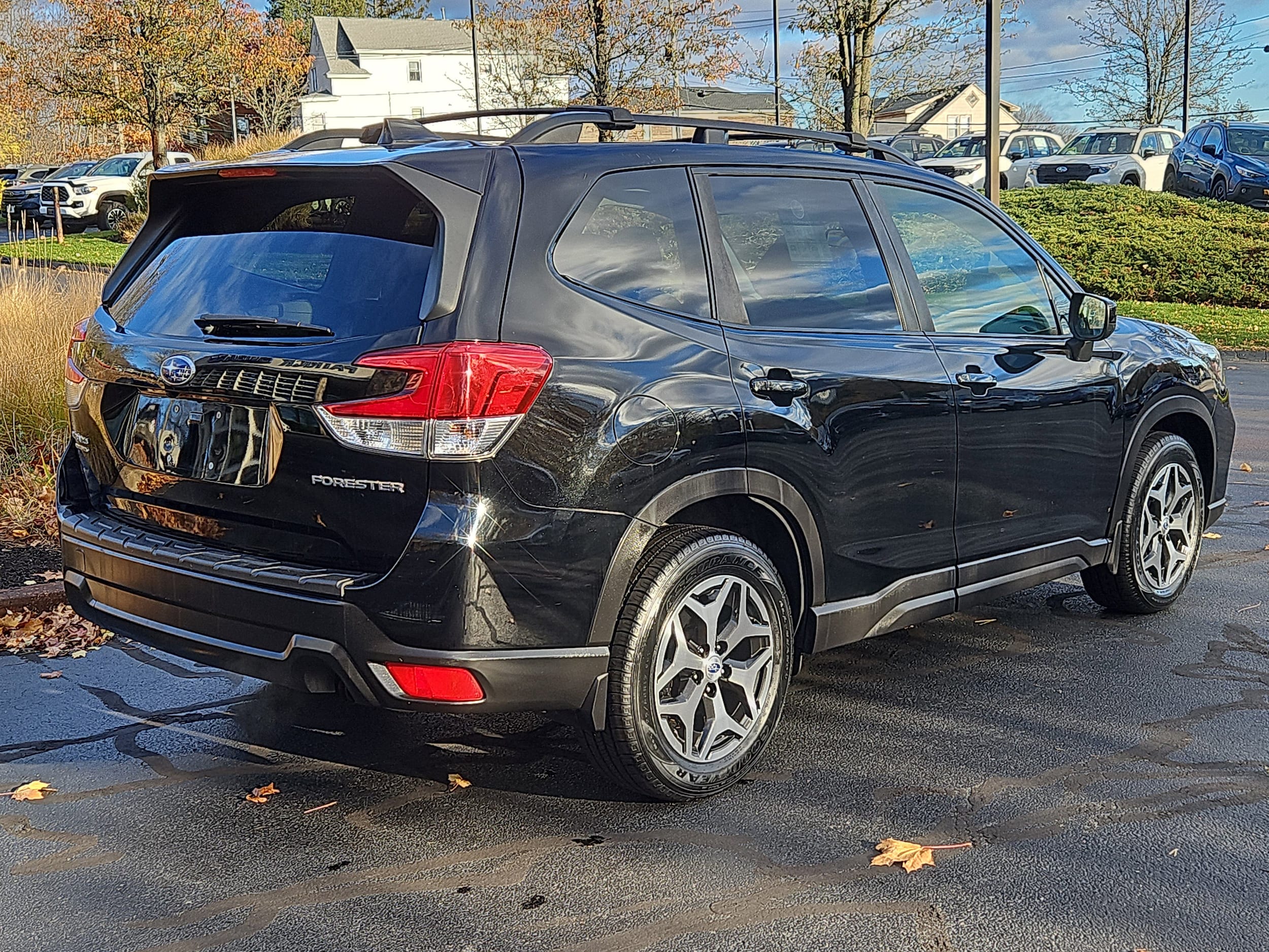Used 2019 Subaru Forester Premium with VIN JF2SKAGCXKH455940 for sale in Shrewsbury, MA