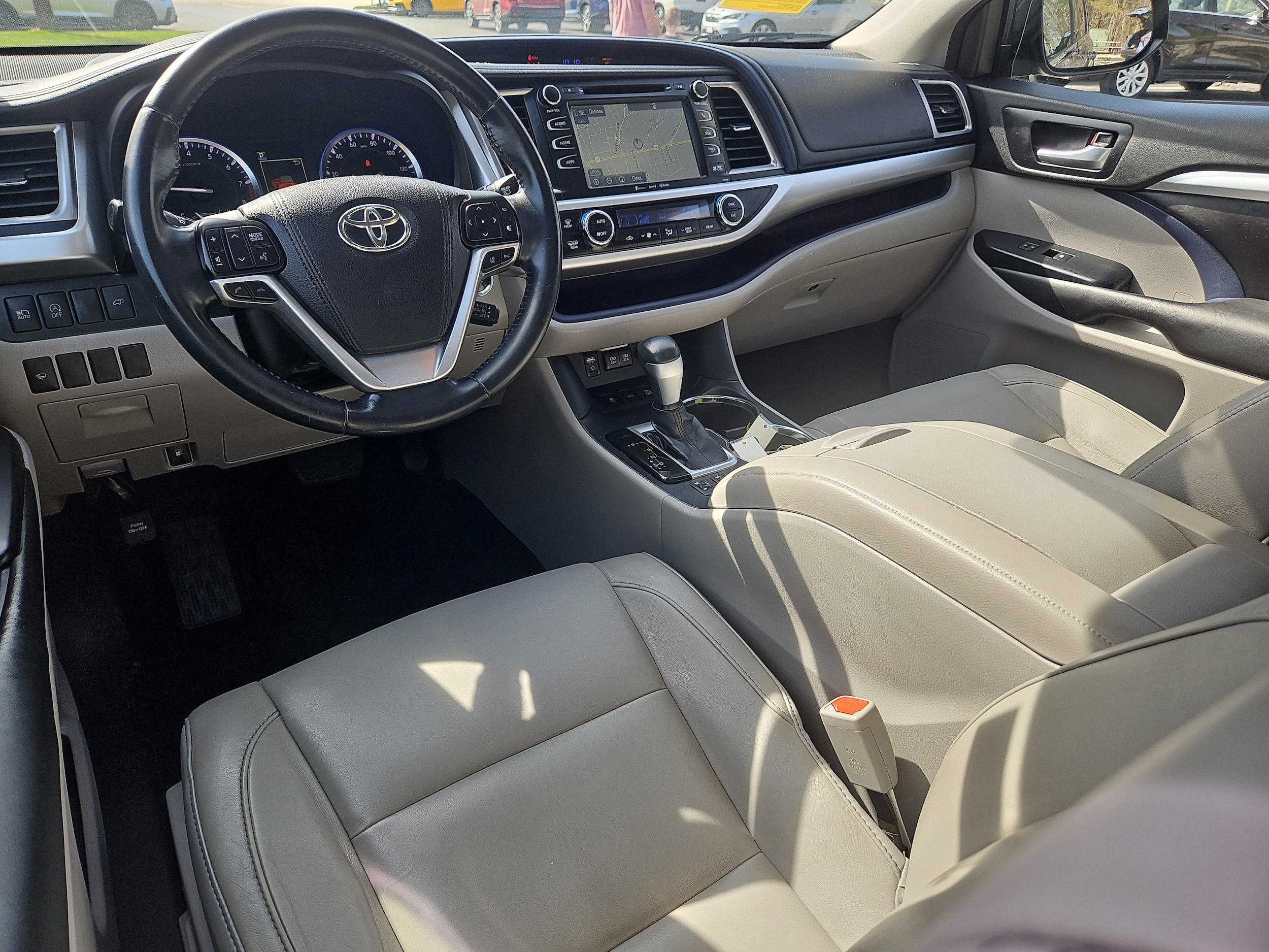 used 2017 Toyota Highlander car, priced at $20,940