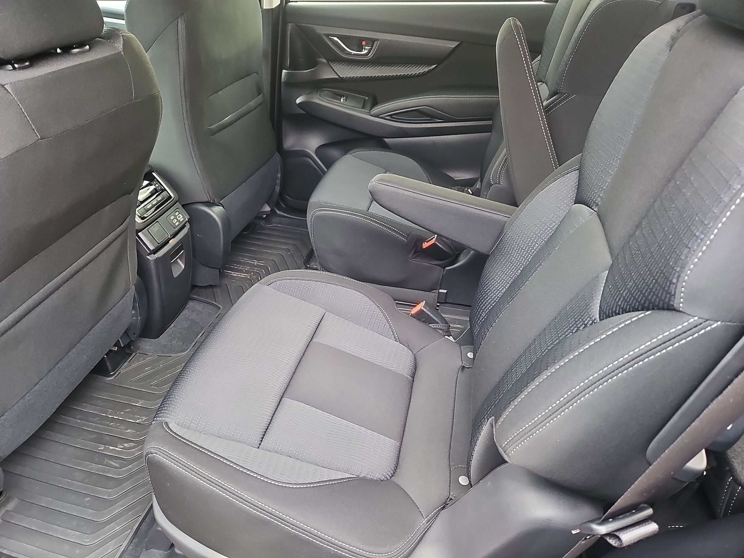 used 2025 Subaru Ascent car, priced at $37,873