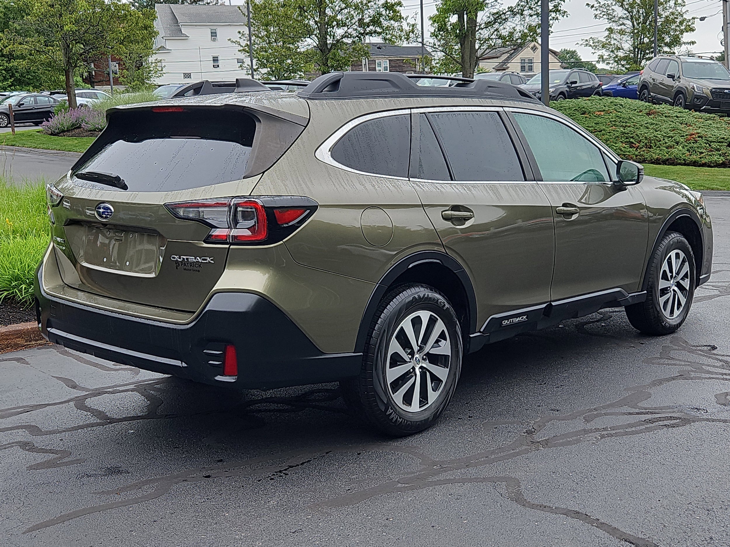 Used 2022 Subaru Outback Premium with VIN 4S4BTACC8N3150306 for sale in Shrewsbury, MA