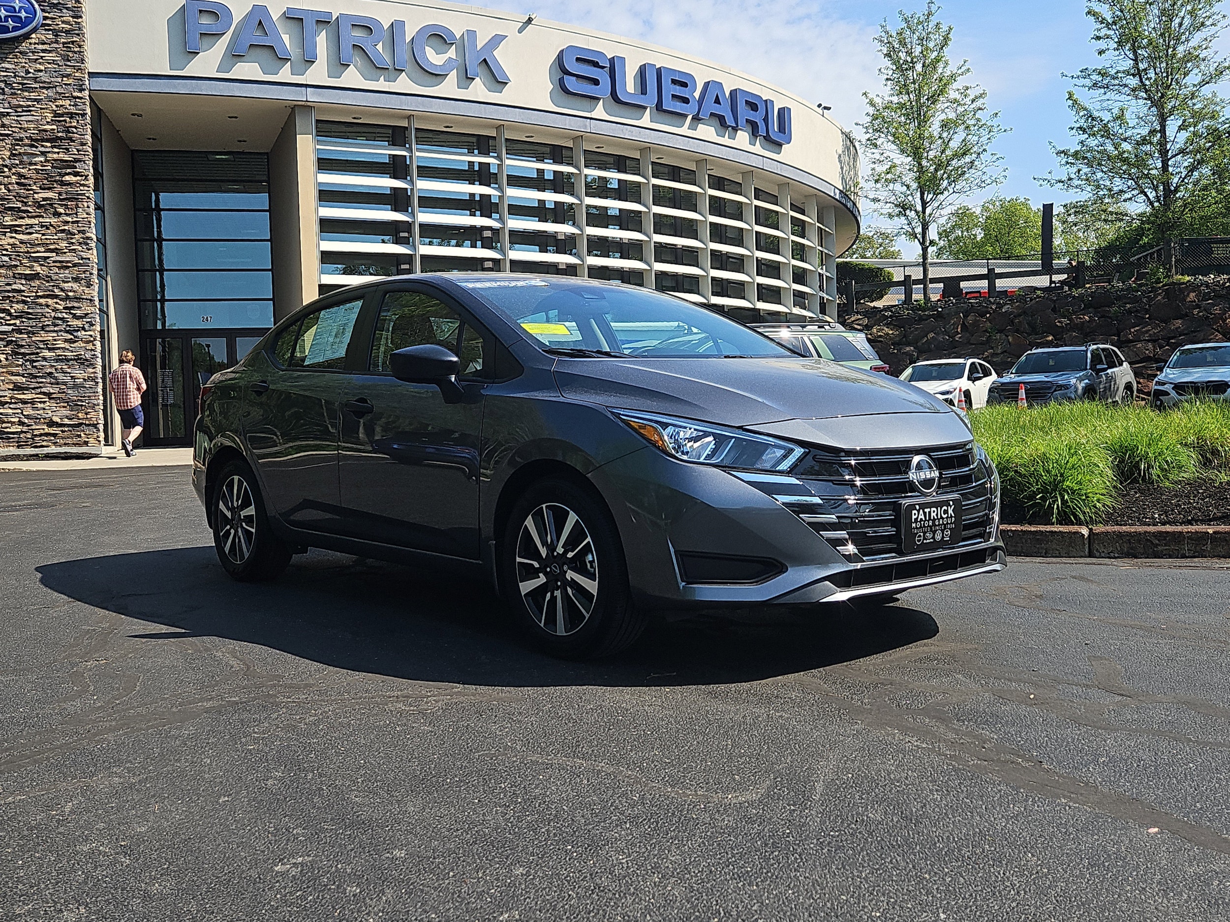 2024 Nissan Versa 1.6 S CVT's photo