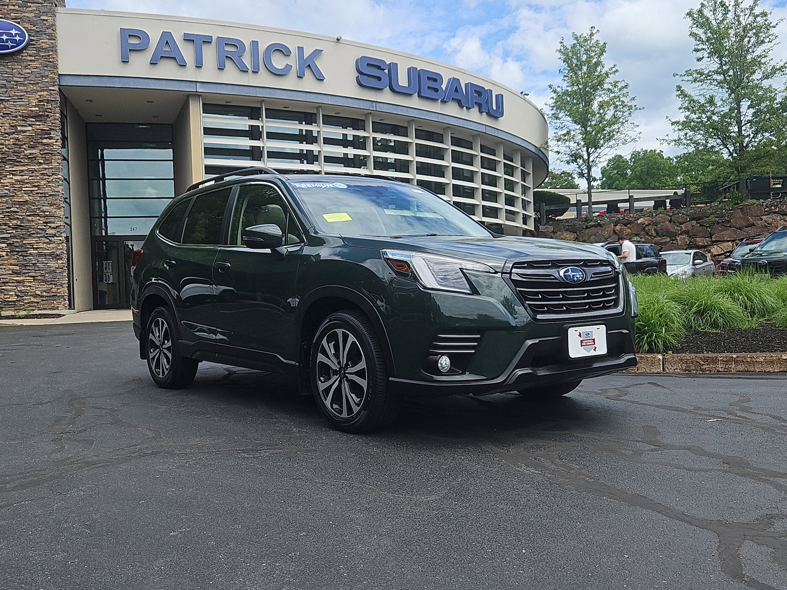 2022 Subaru Forester Limited's photo