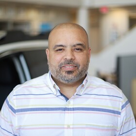 Staff member Christian Capellan from ID_6a634e695e6a