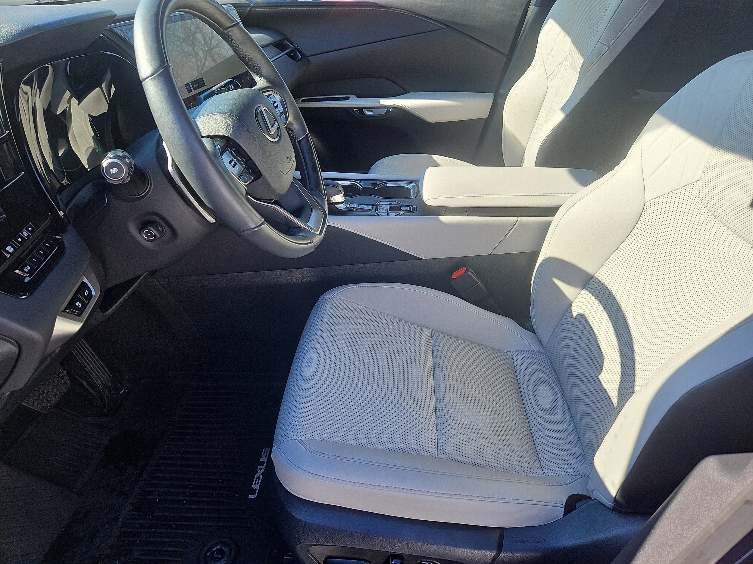 used 2023 Lexus RX car, priced at $46,788