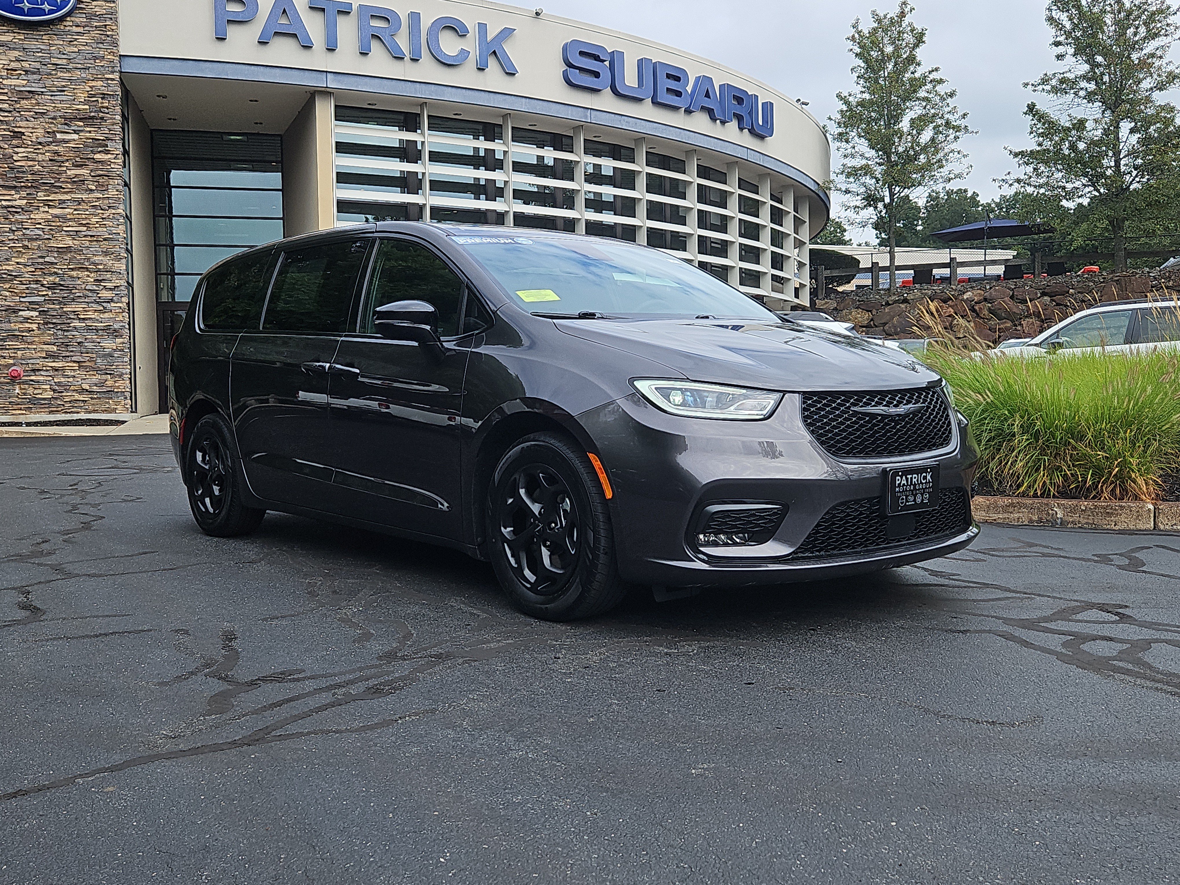 2023 Chrysler Pacifica Hybrid Limited Hybrid Limited FWD