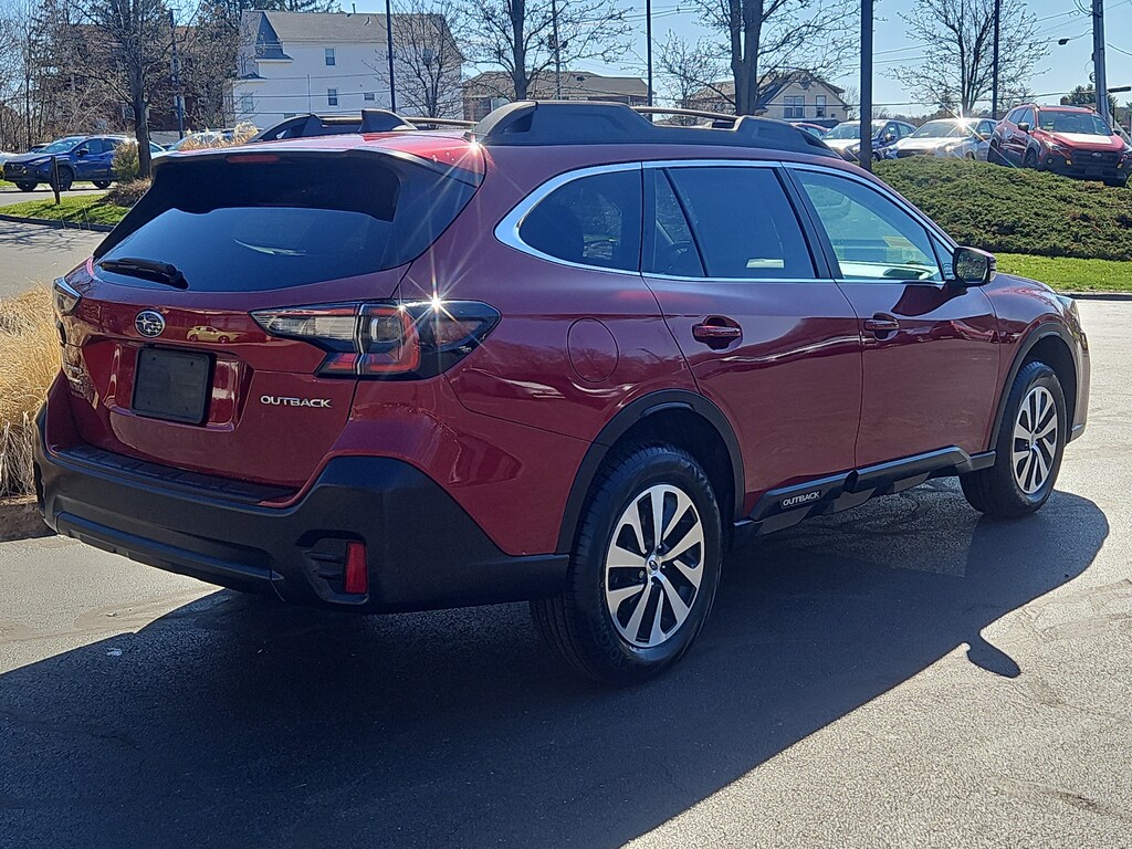 Used 2022 Subaru Outback Premium Premium CVT