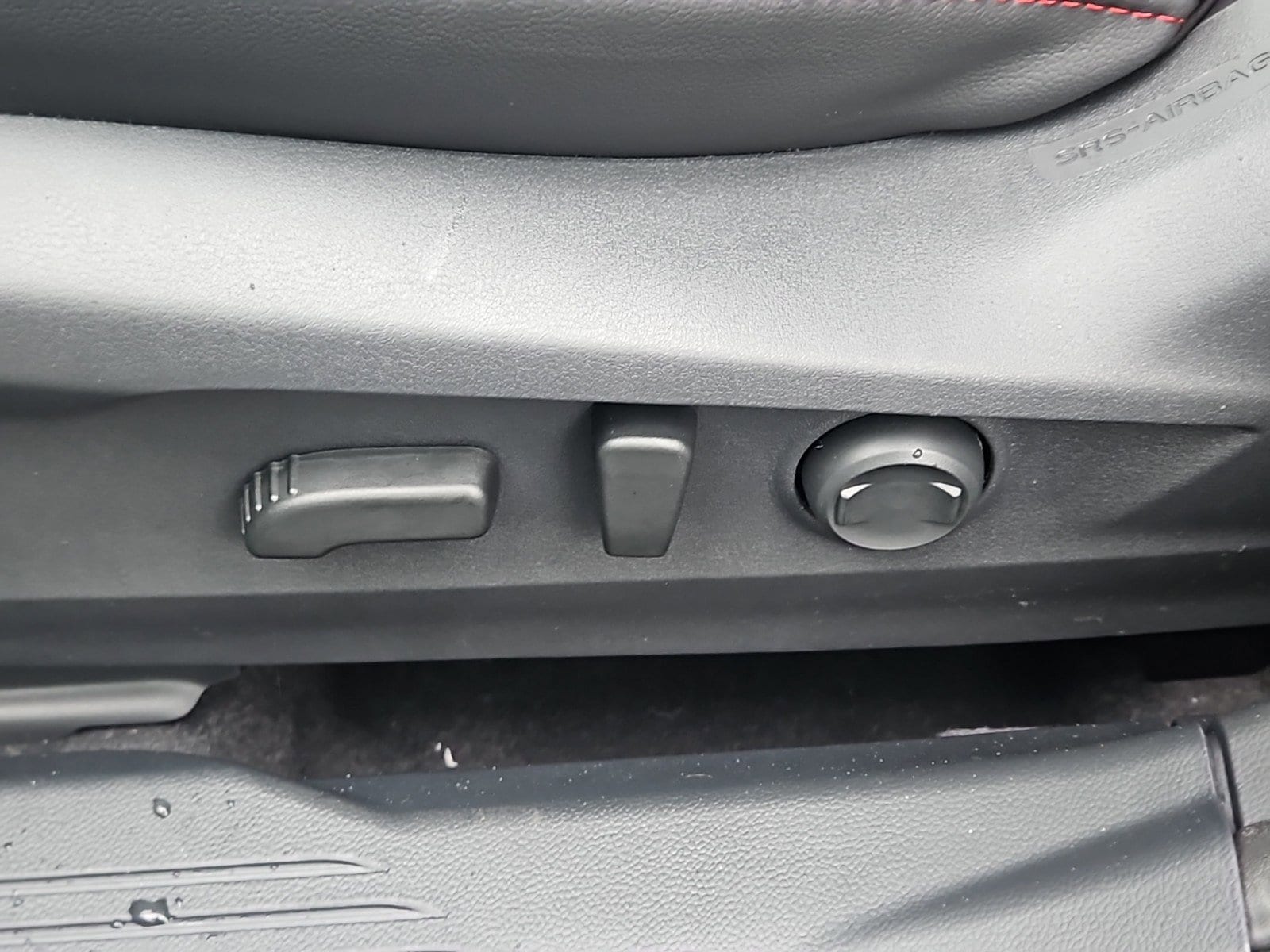 new 2025 Subaru Legacy car, priced at $35,536