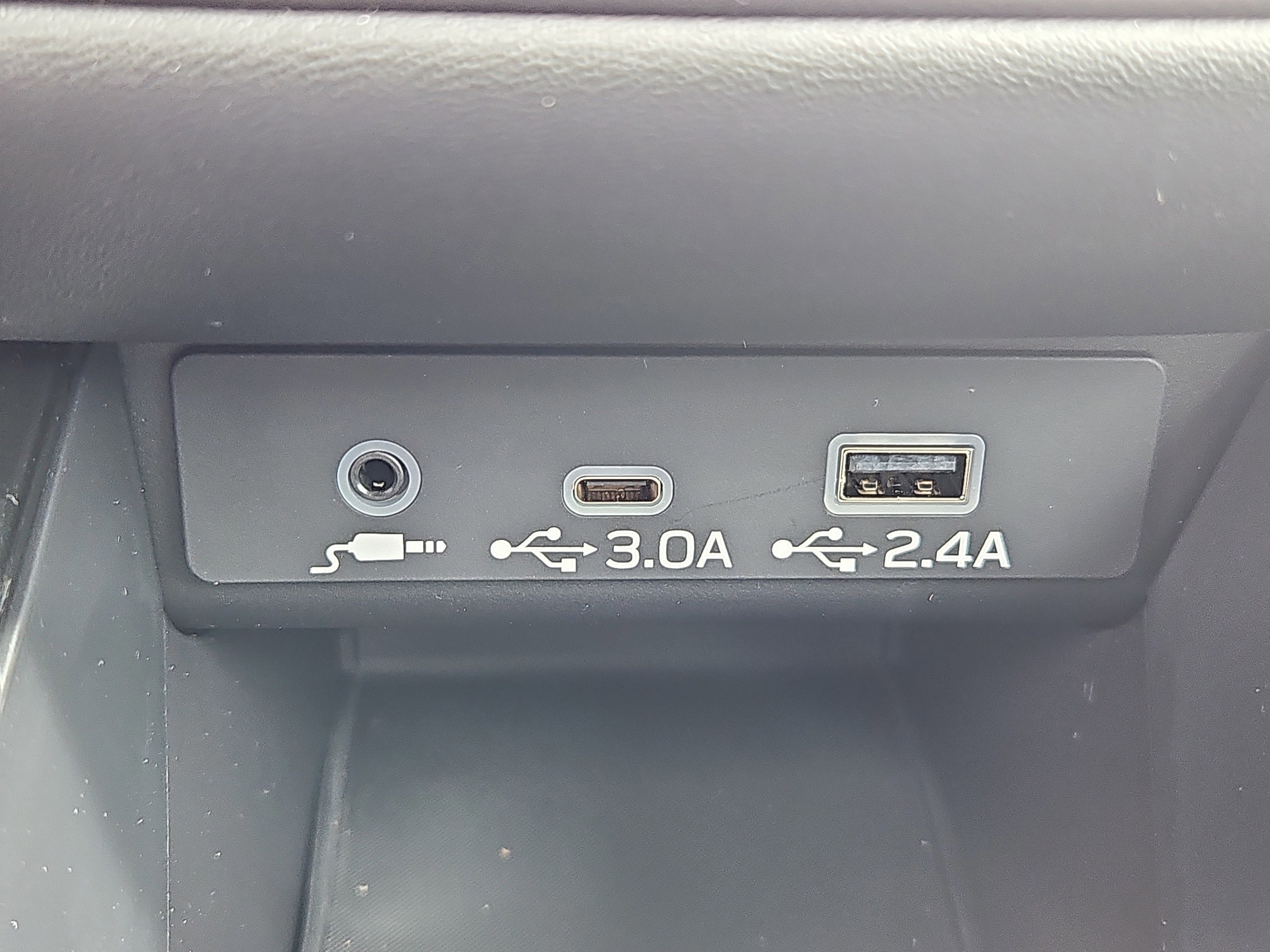 new 2025 Subaru Legacy car, priced at $38,727