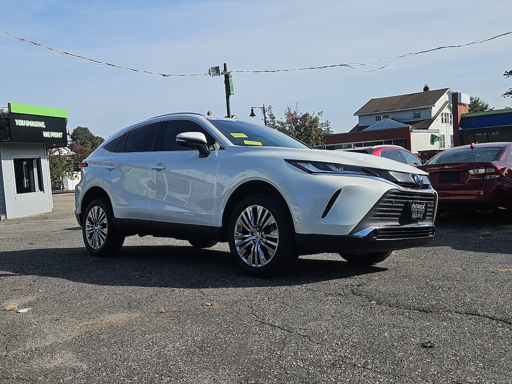 Used 2022 Toyota Venza XLE XLE AWD