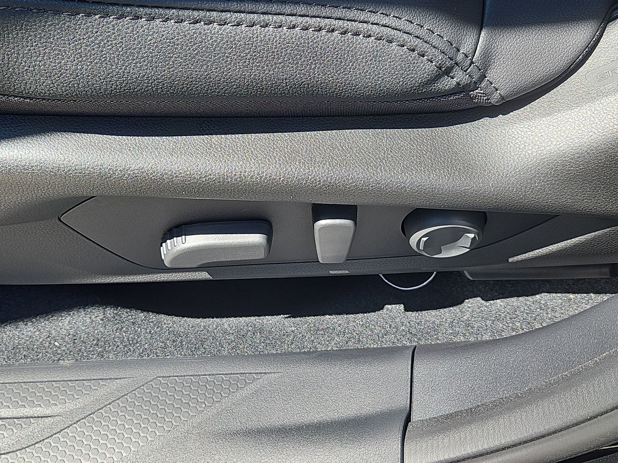 2026 Subaru Outback Premium - Photo 12
