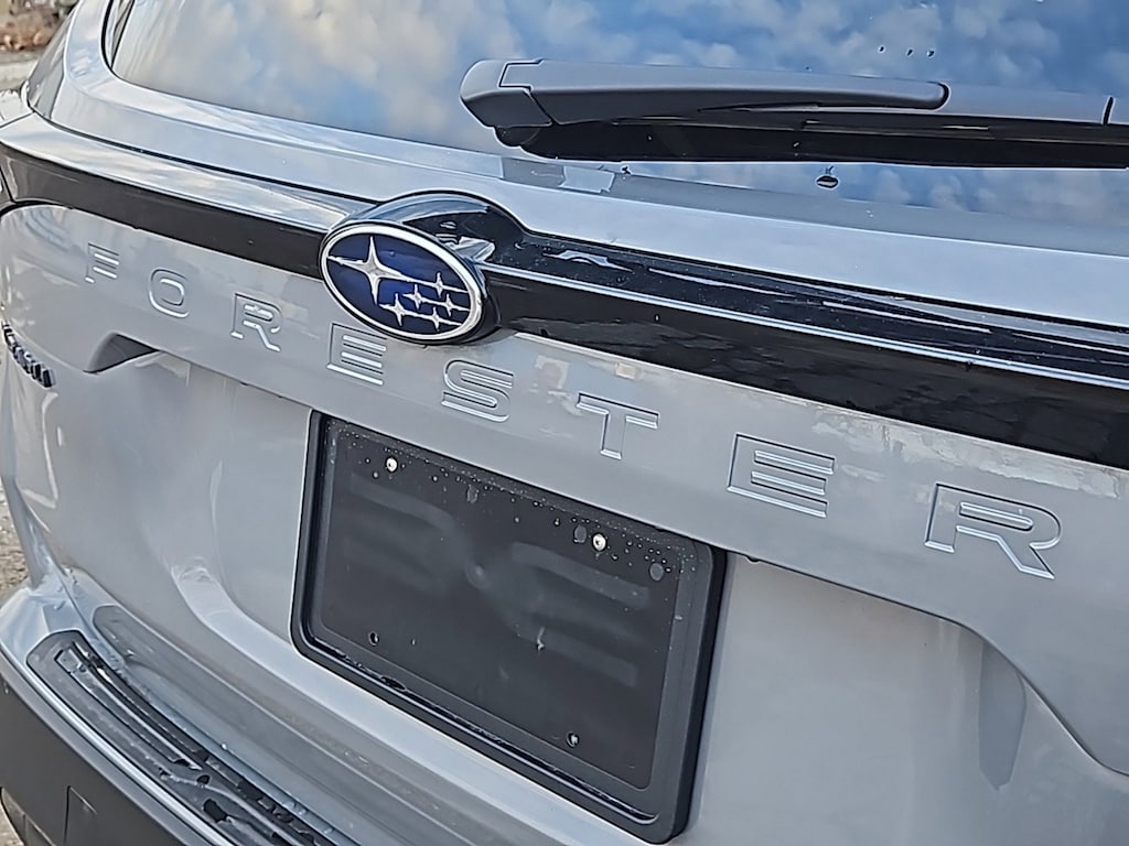 New 2025 Subaru Forester Limited SUV