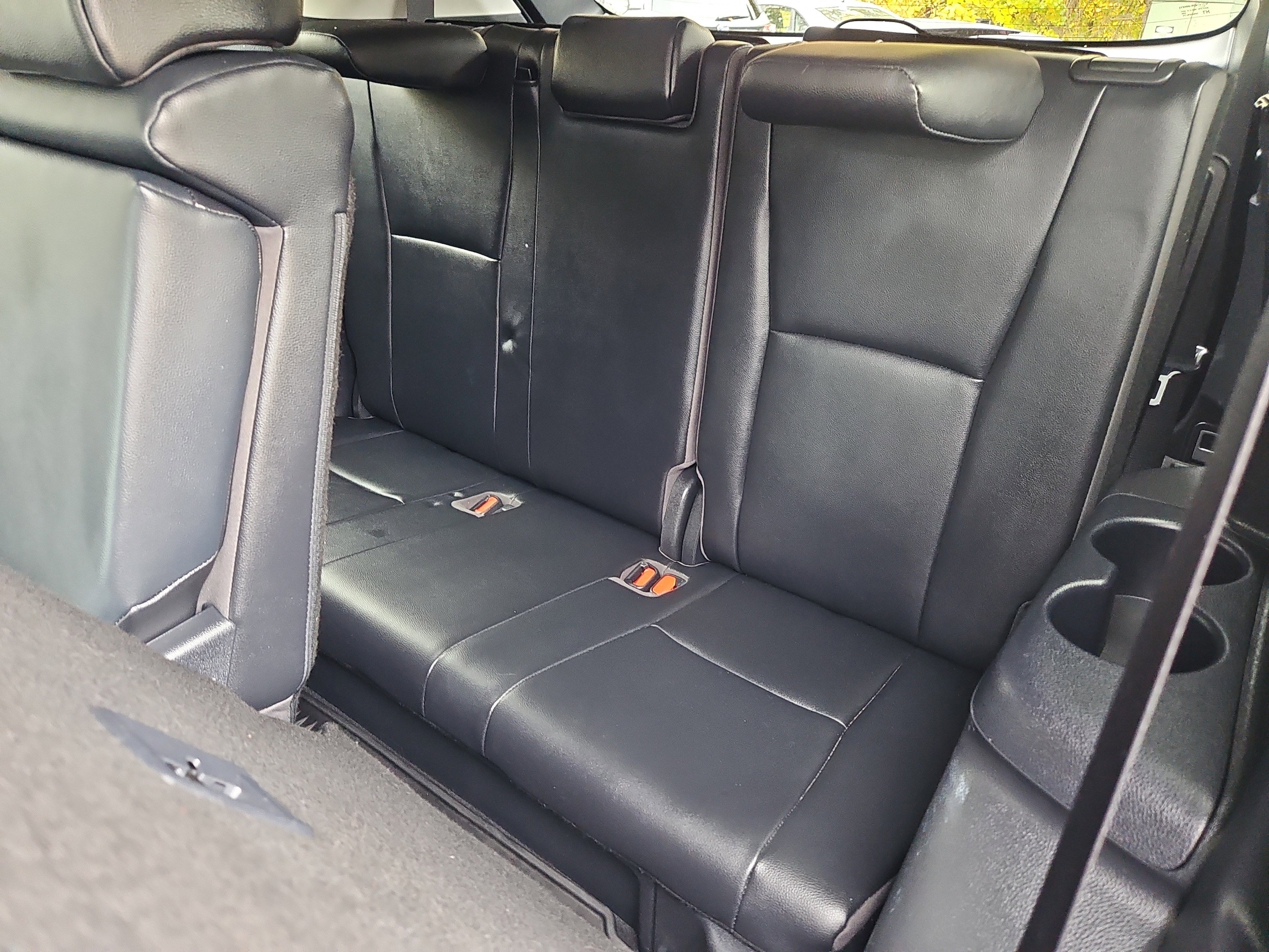 used 2020 Toyota Highlander car, priced at $26,390