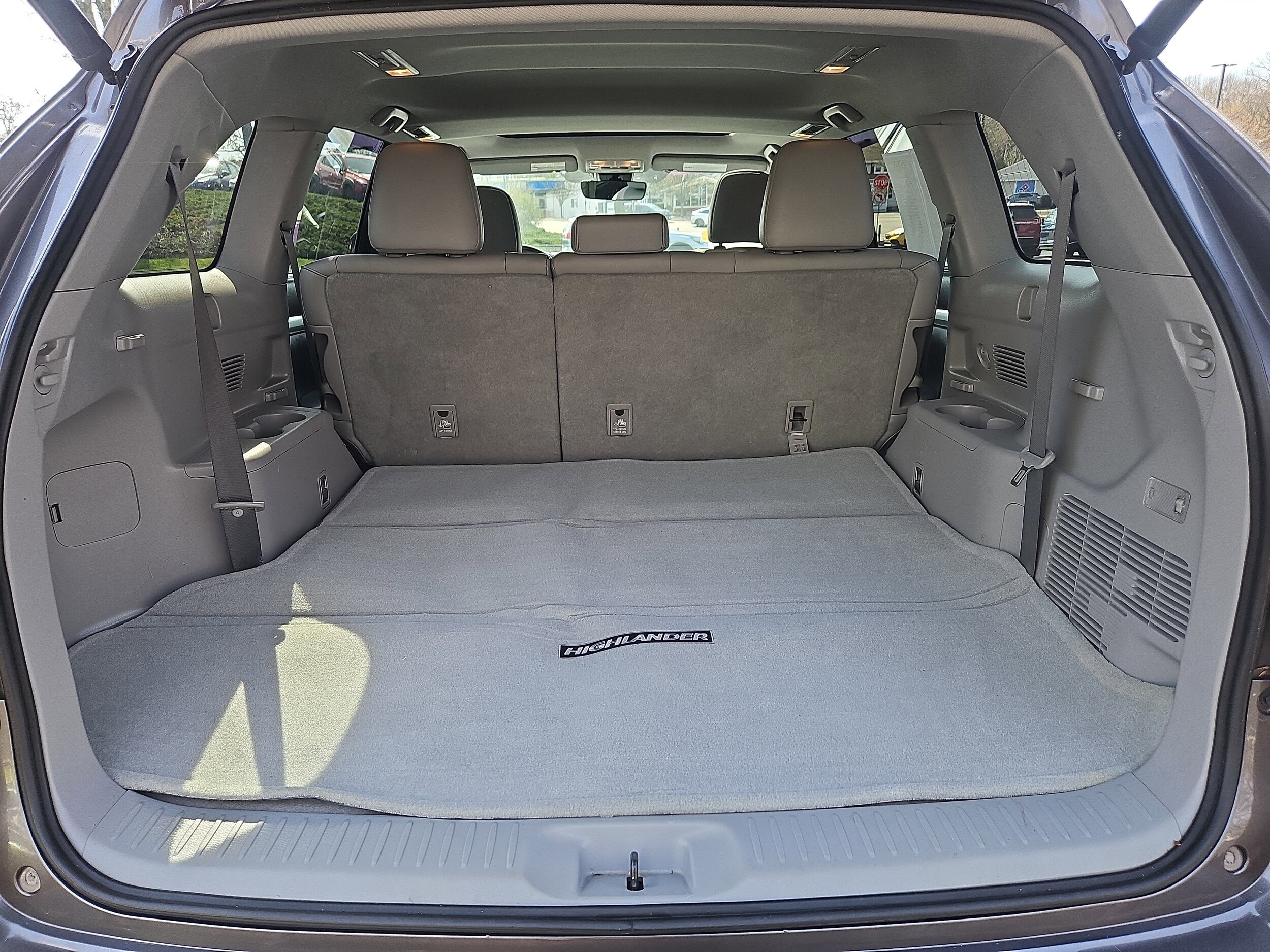 used 2017 Toyota Highlander car, priced at $20,940