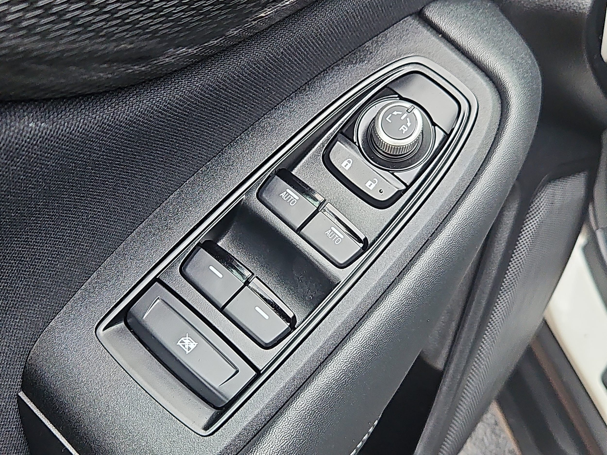 used 2025 Subaru Outback car, priced at $29,900