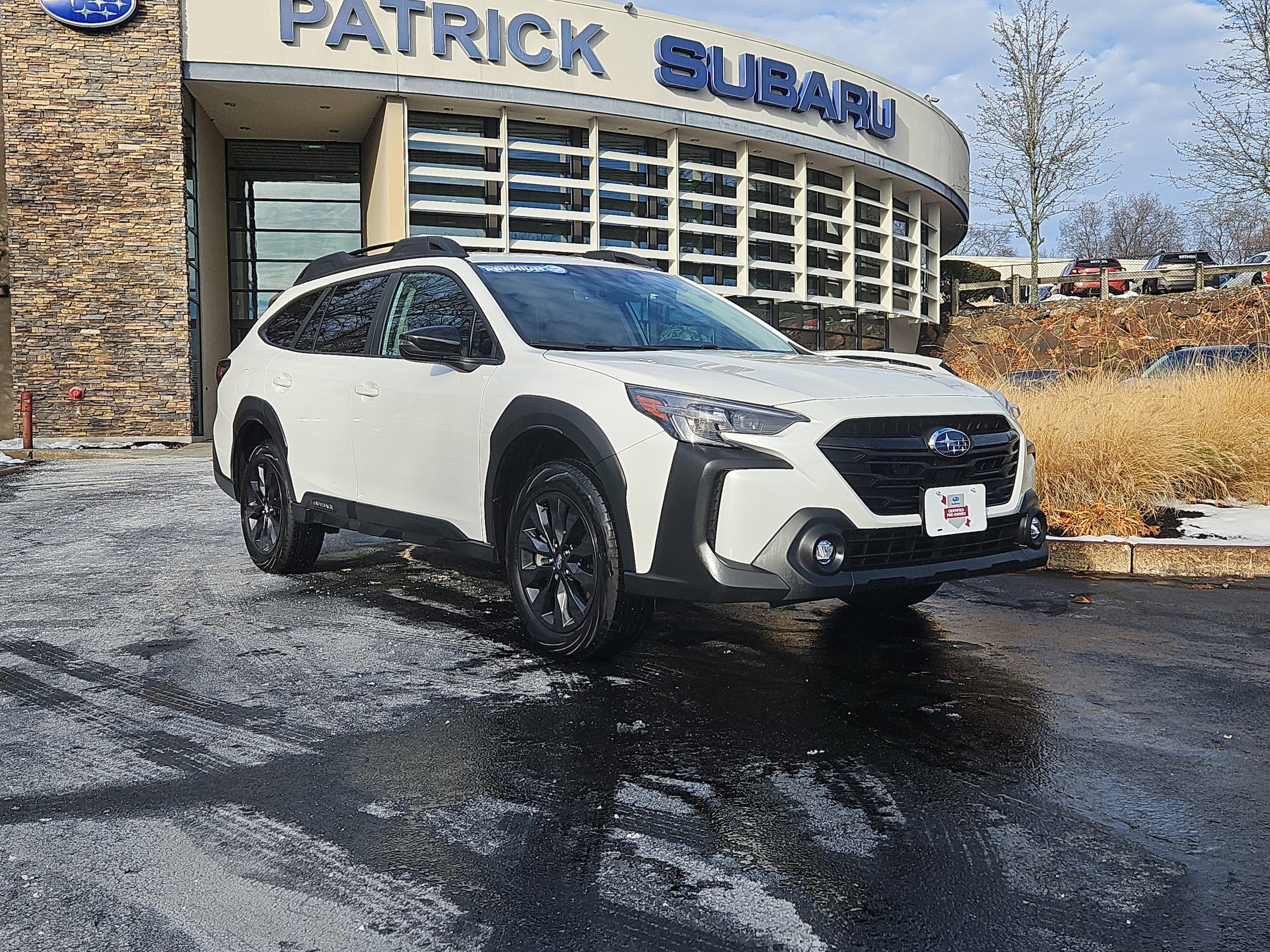 2023 Subaru Outback Onyx Edition's photo