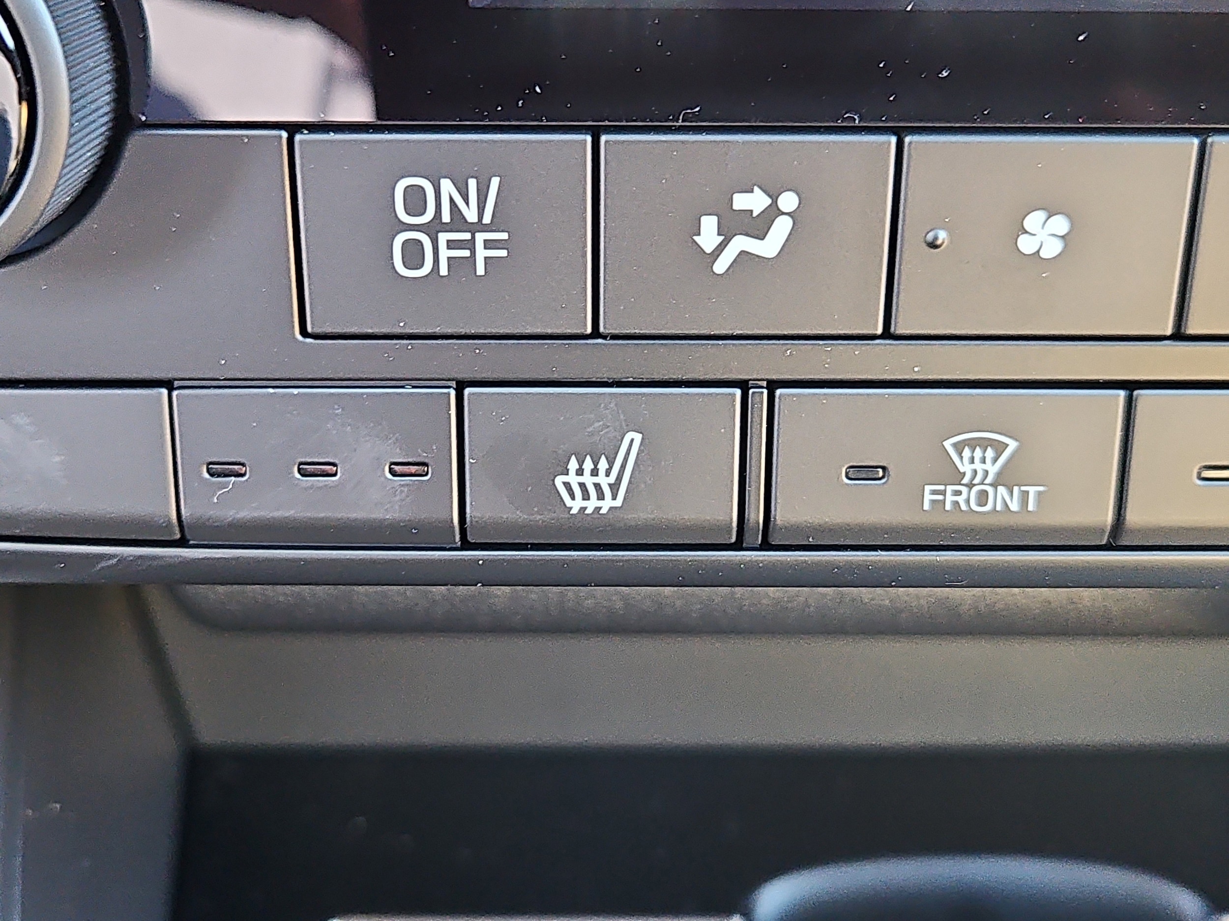2026 Subaru Outback Premium - Photo 11