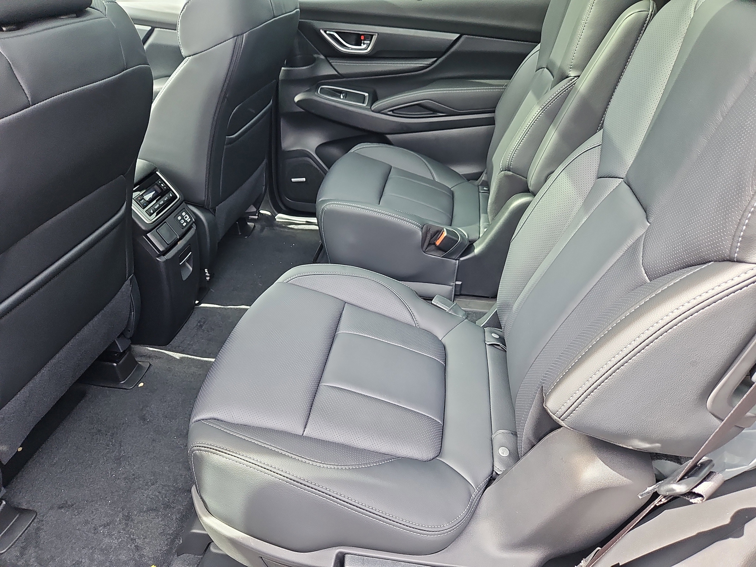 new 2026 Subaru Ascent car, priced at $45,967