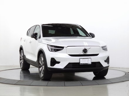 2023 Volvo C40 Recharge Pure Electric Twin Core SUV