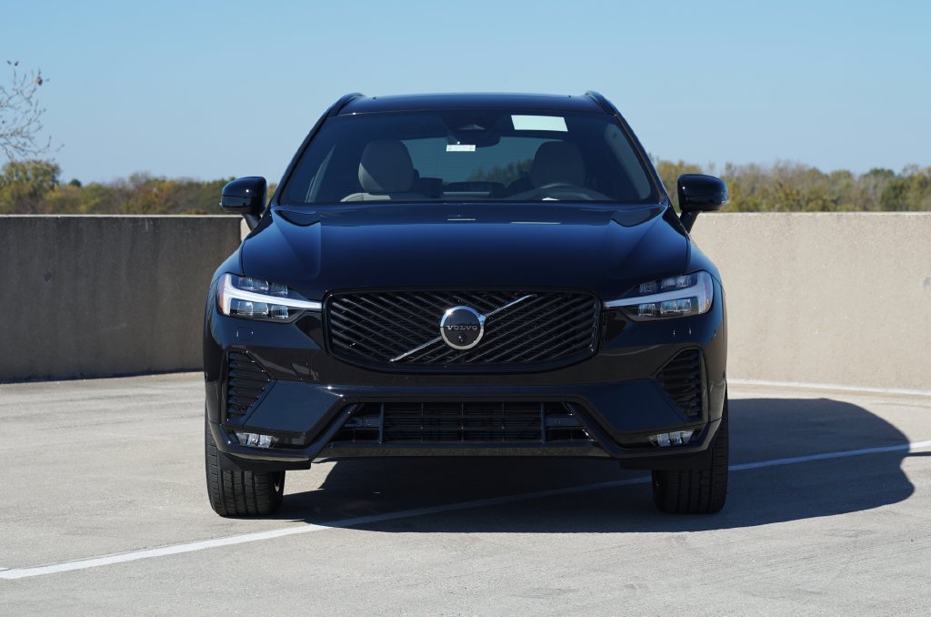 New 2027 Volvo XC60 Plus SUV