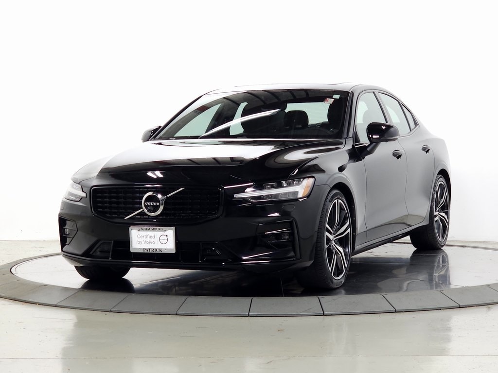 2022 Volvo S60 B5 AWD R-Design 4