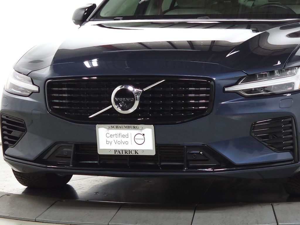 Certified 2022 Volvo S60 Recharge Plug-In Hybrid eAWD R Design Expression Sedan