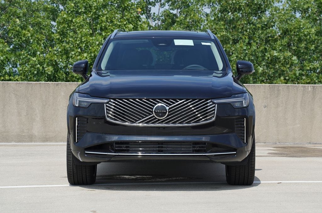 New 2026 Volvo XC90 plug-in hybrid T8 Ultra 7-Seater SUV